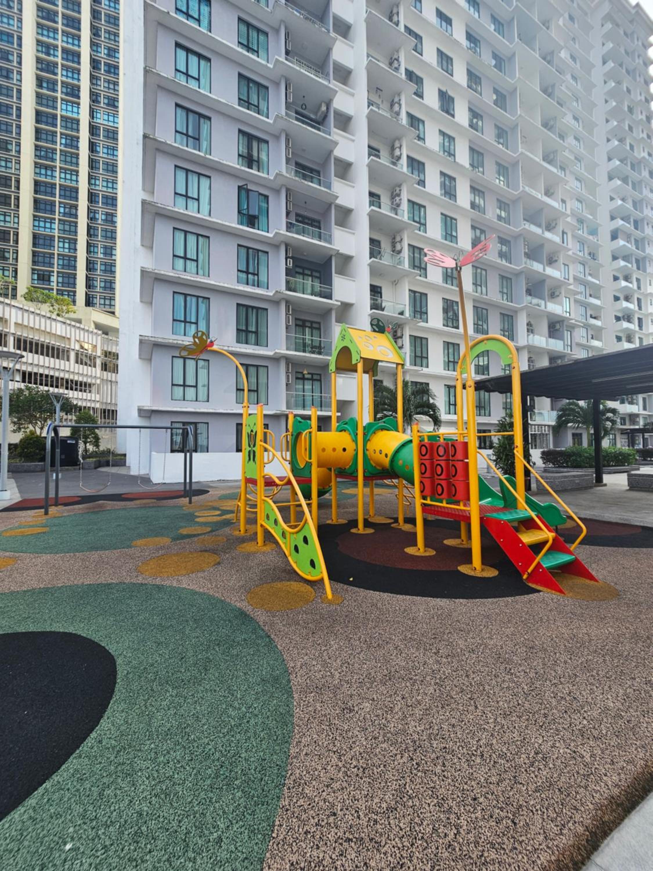 The Platino 3BR Next To Paradigm Mall