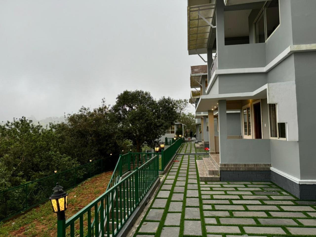 Photo 20