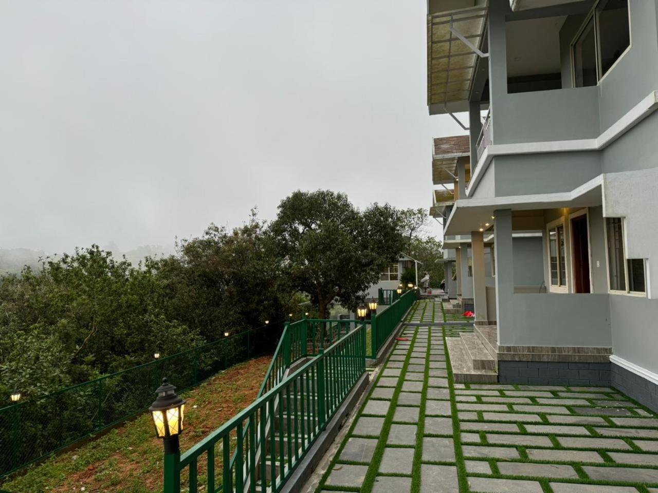Photo 24