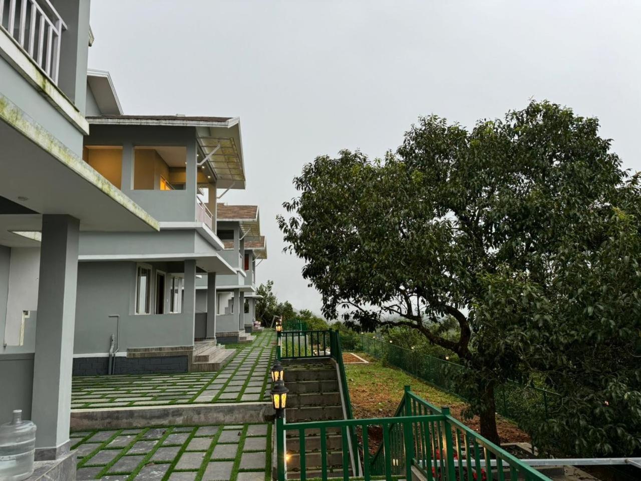 Photo 28