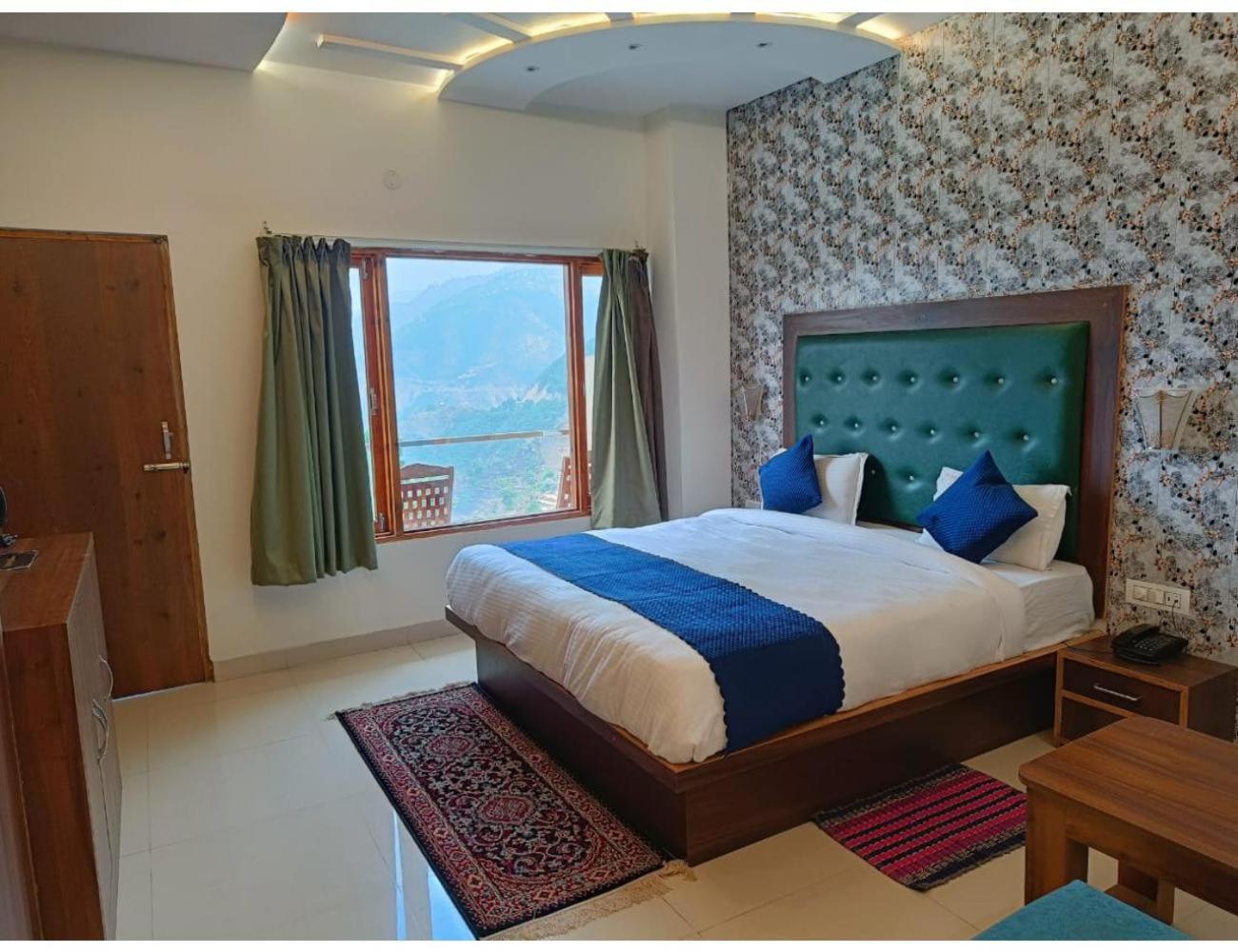 HOTEL LUXMI VILAS INN, Mussoorie