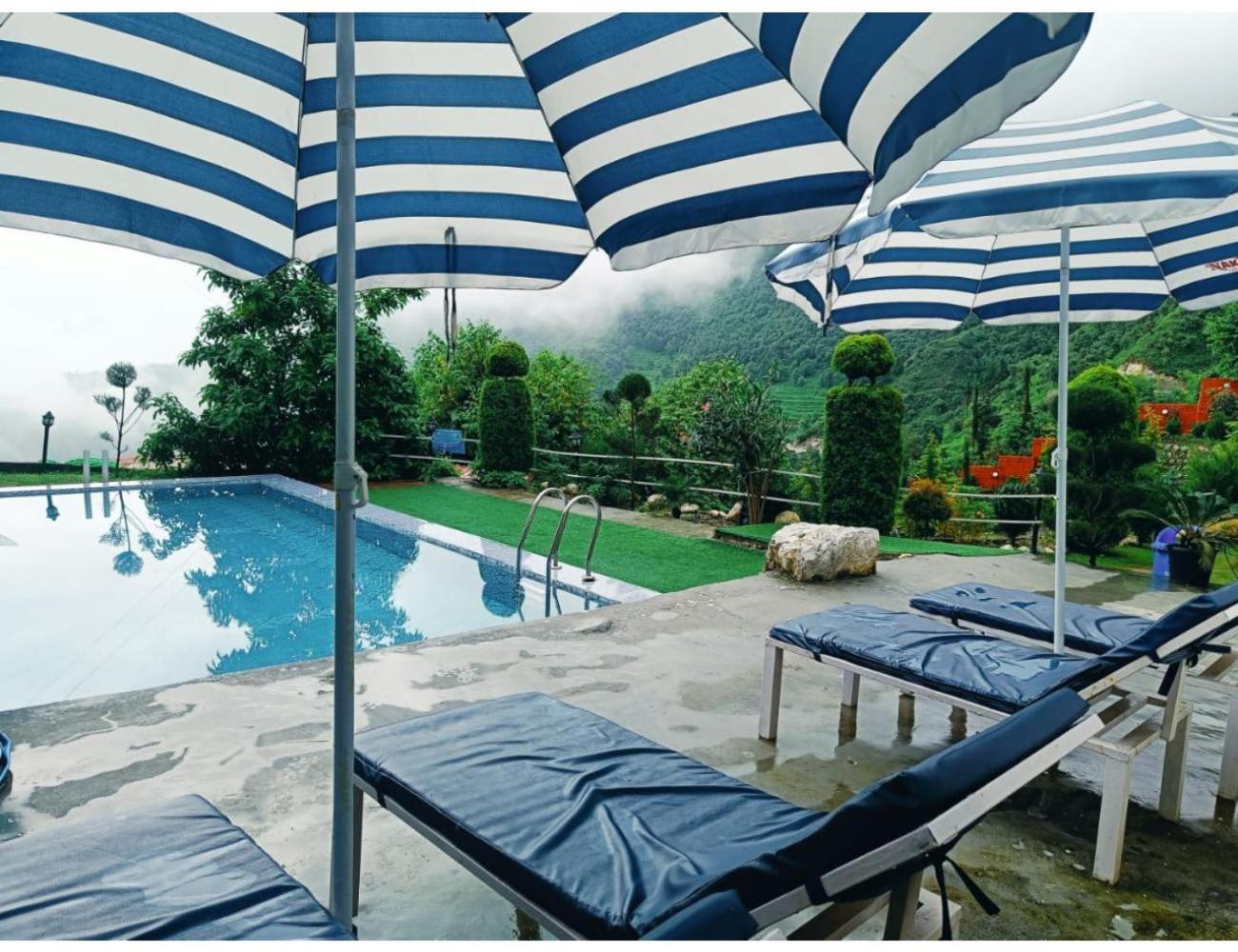 HOTEL LUXMI VILAS INN, Mussoorie