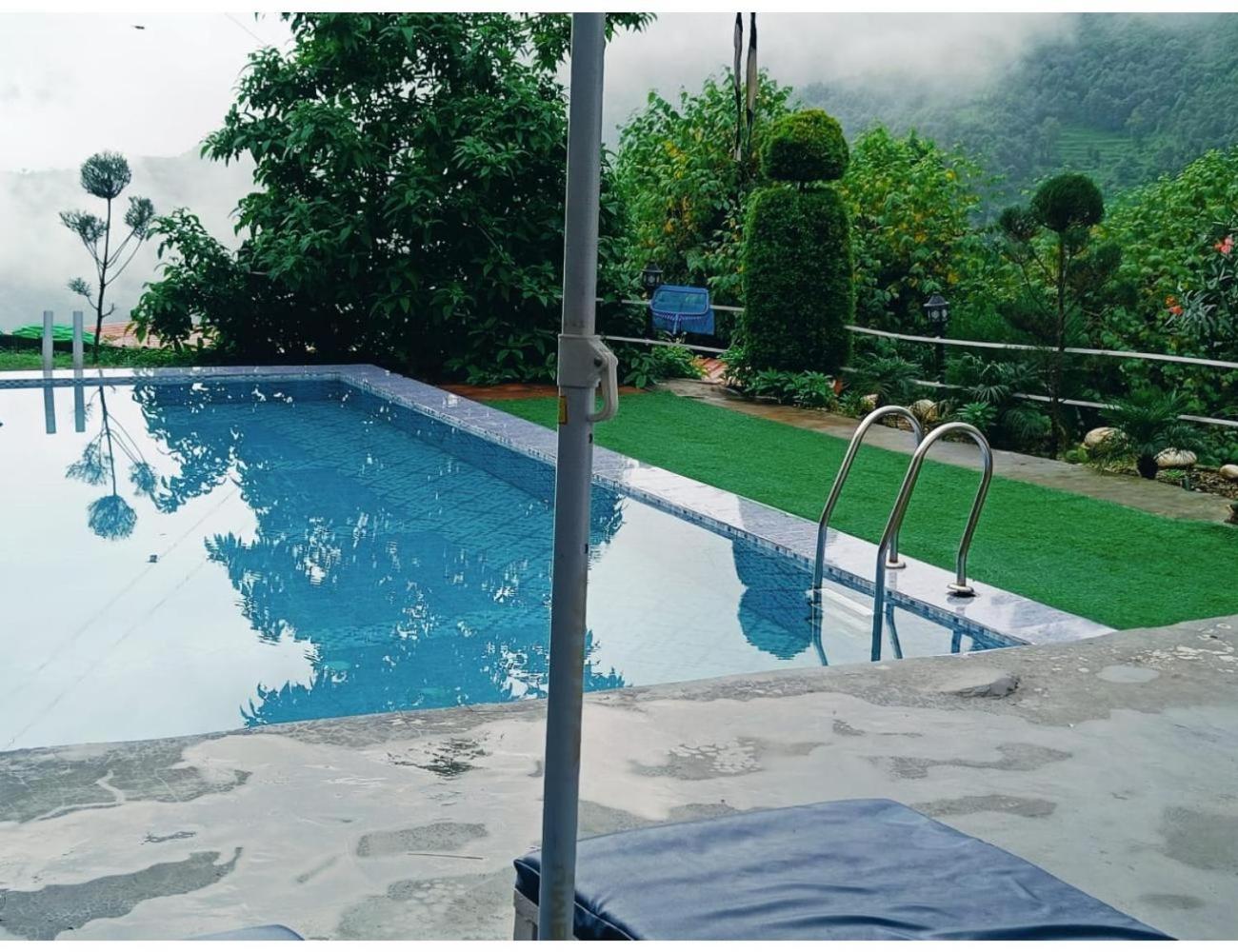 HOTEL LUXMI VILAS INN, Mussoorie