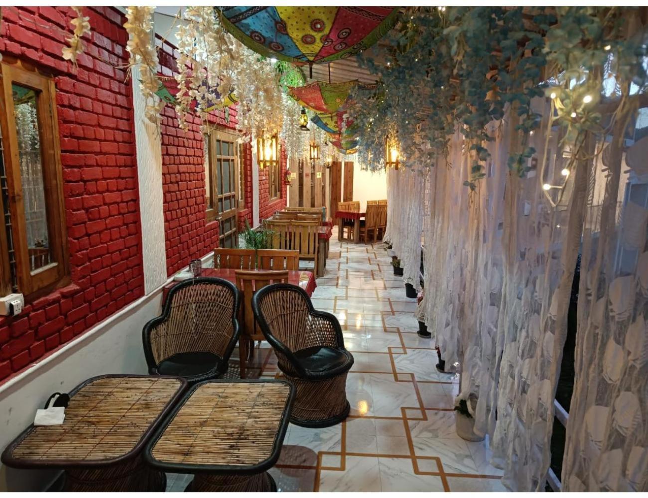 HOTEL LUXMI VILAS INN, Mussoorie