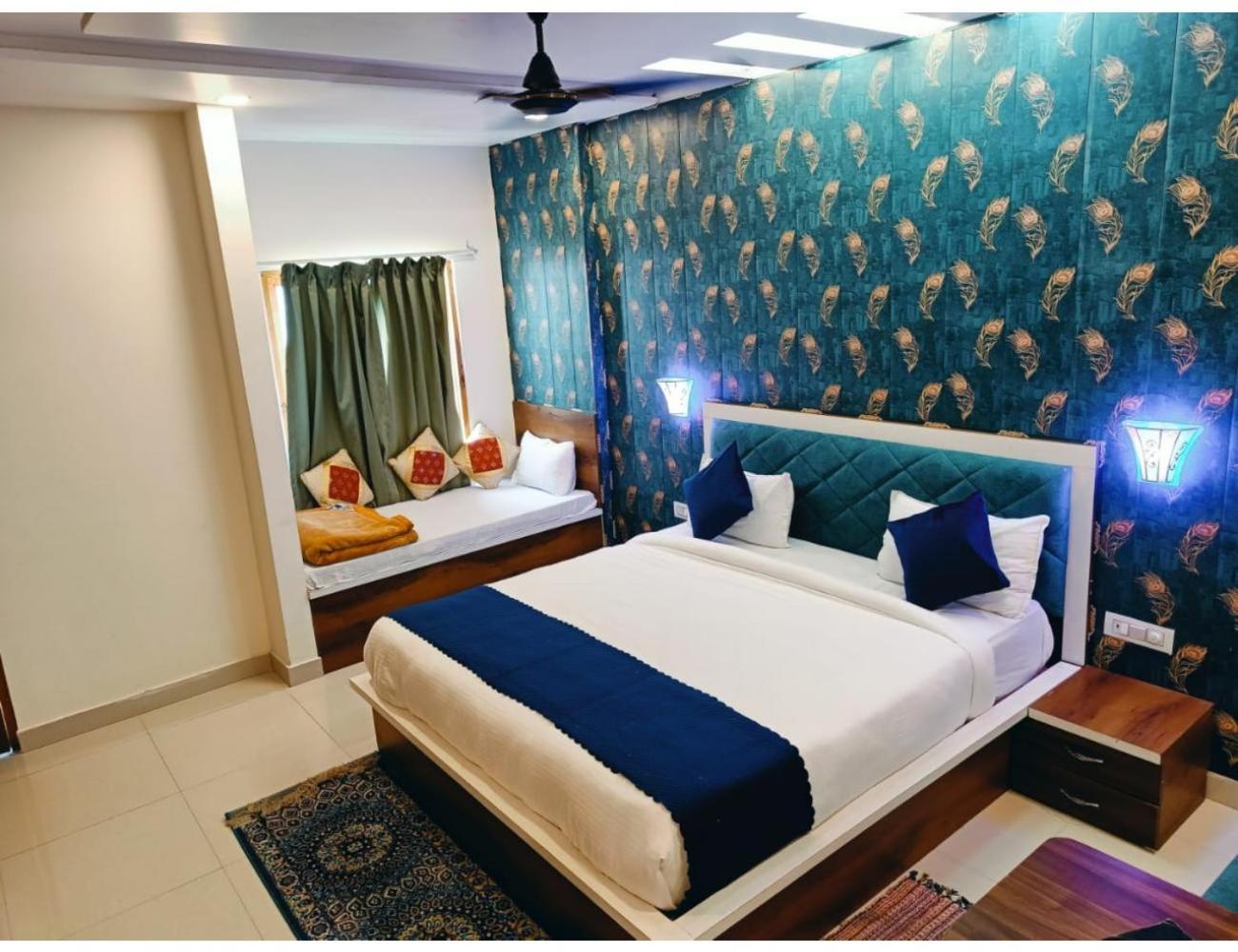 HOTEL LUXMI VILAS INN, Mussoorie