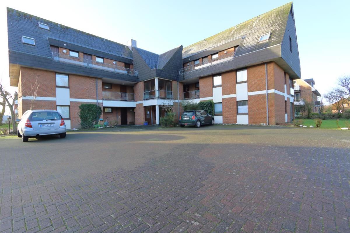Entennest am Dorfteich en Wenningstedt