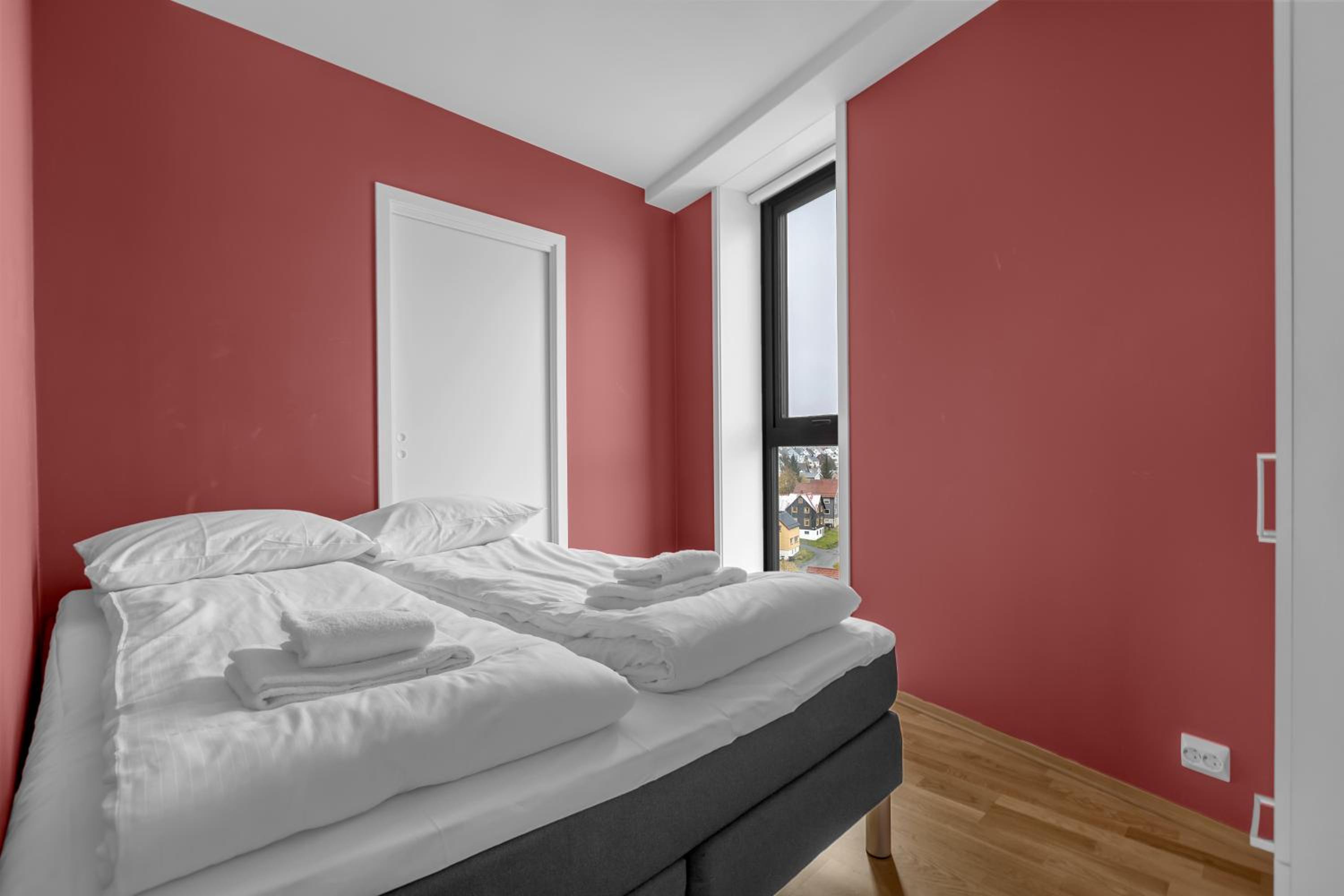The View - City center apartment with spectacular views view 4