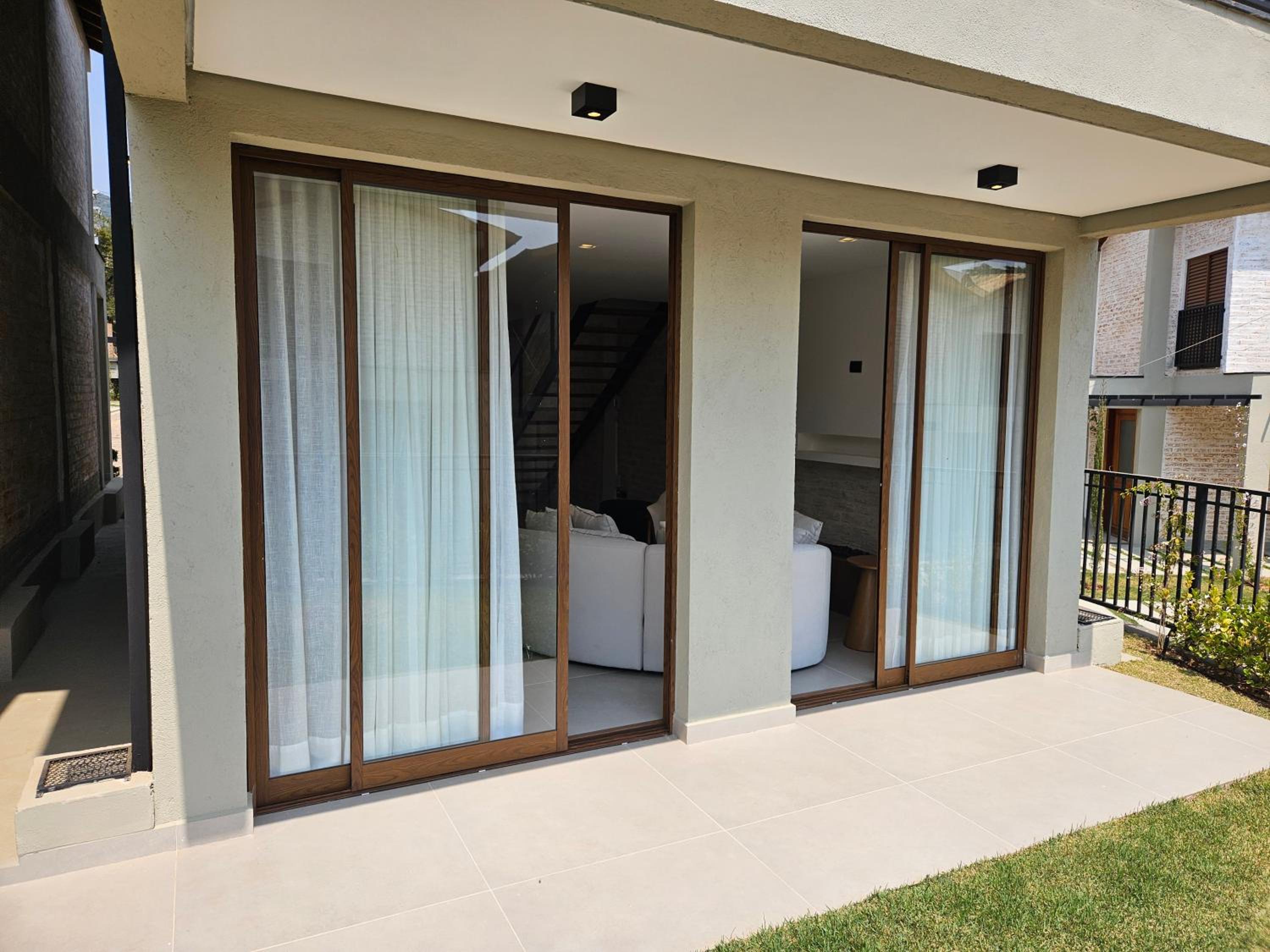 Chalé em Monte Verde, lareiras e baheira, 800m centro