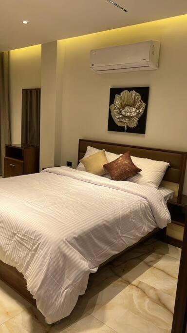 Cozy Corner-2