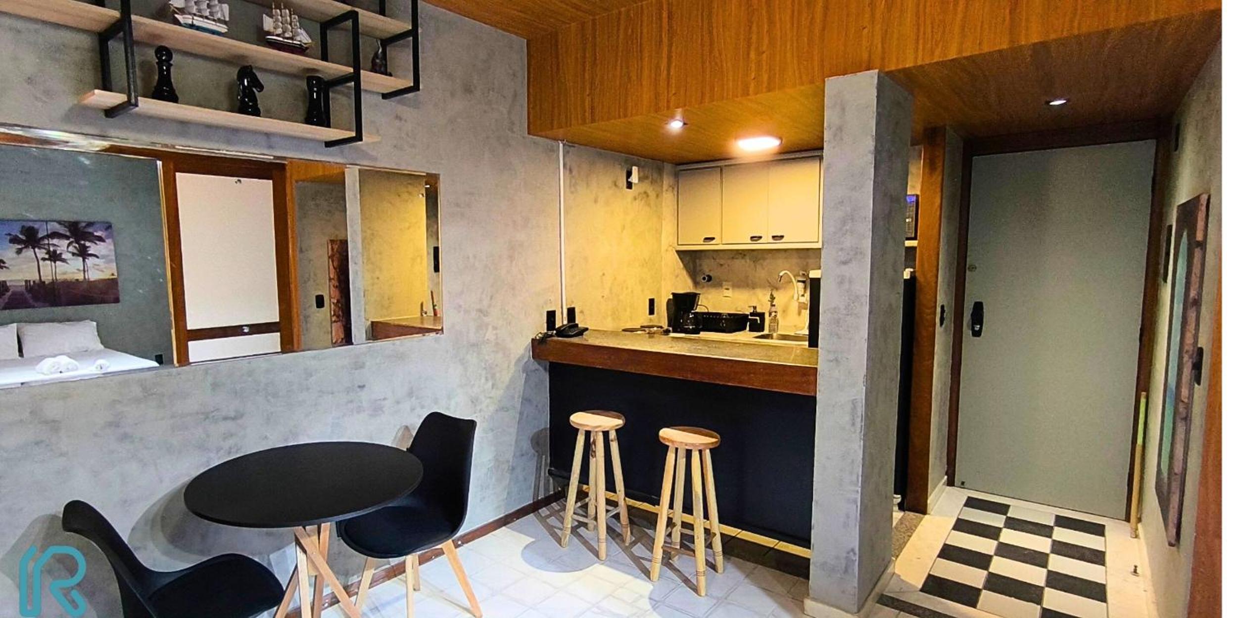 Studio Completo Pituba Wifi Ar Condicionado - EDF Frente mar