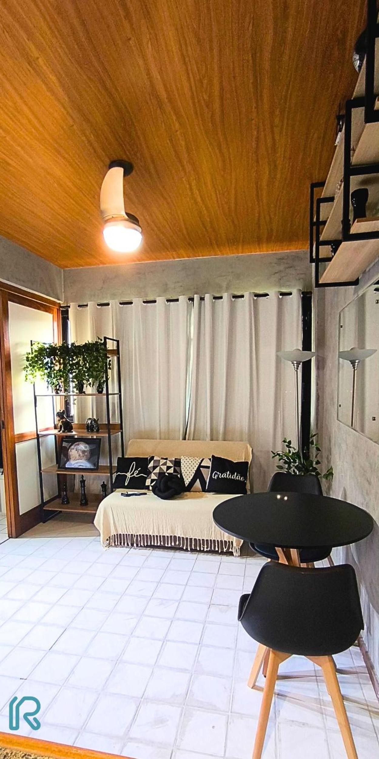 Studio Completo Pituba Wifi Ar Condicionado - EDF Frente mar