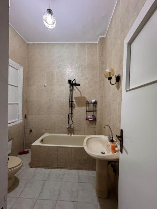 Cozy City Center Apartment & Suitable for Digital Nomads