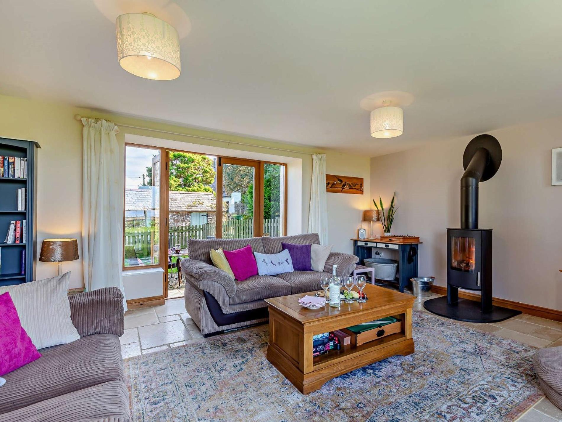 2 Bed in Bideford oc-hifob view 3