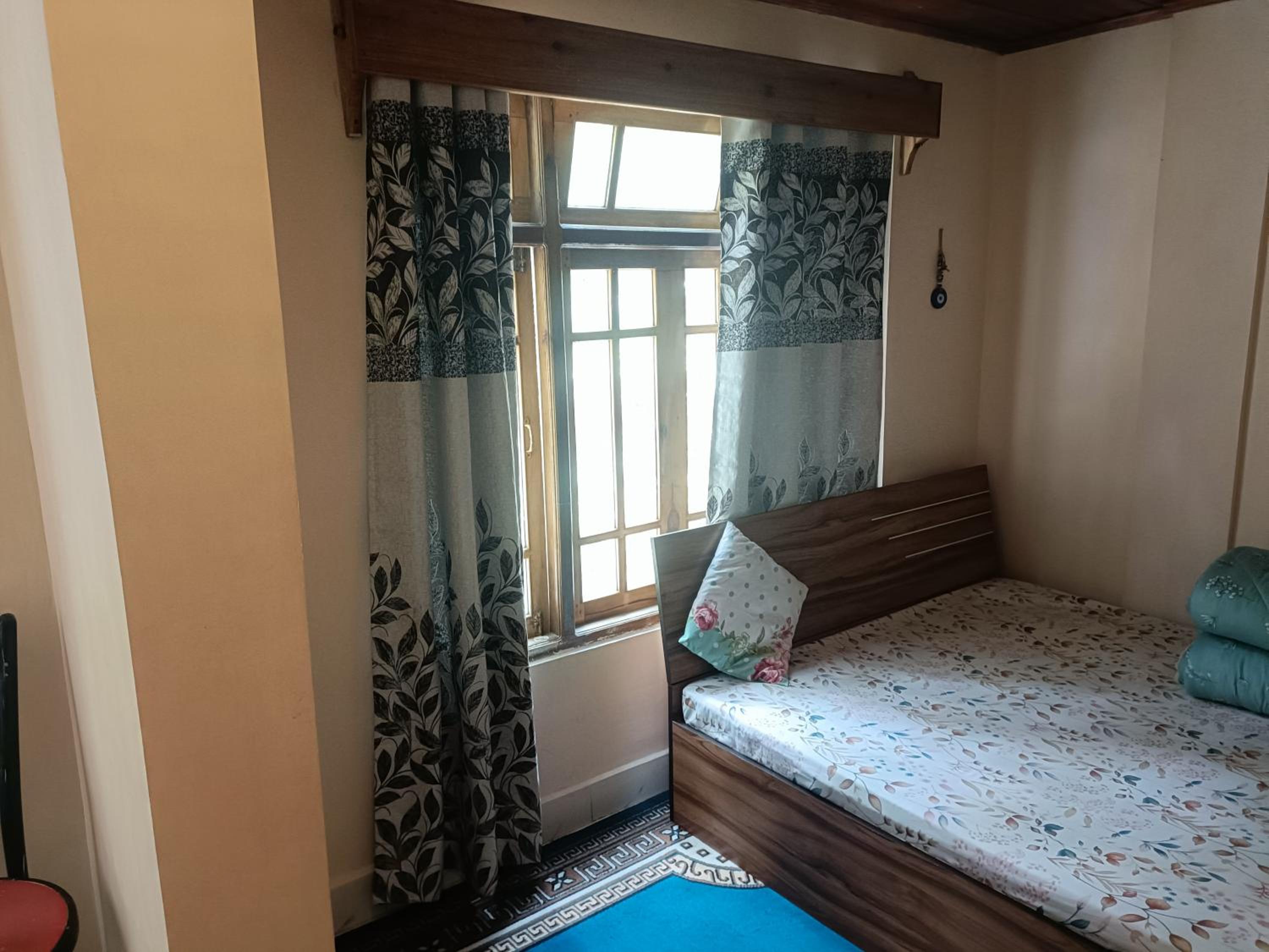 Siniolchu homestay