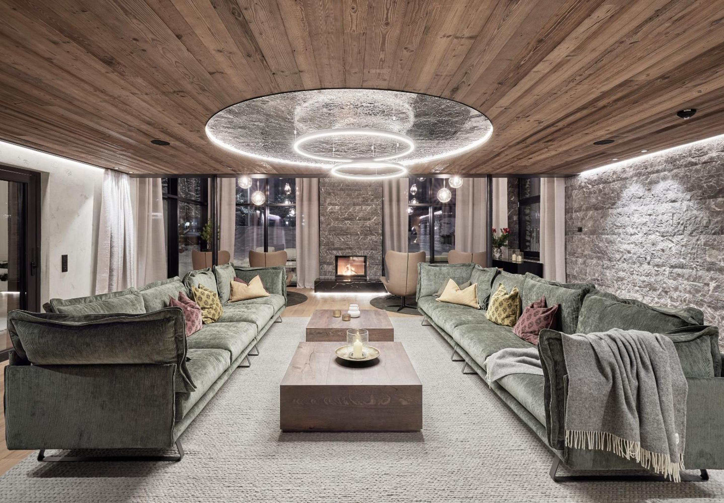 Chalet White Pearl by MYALPS