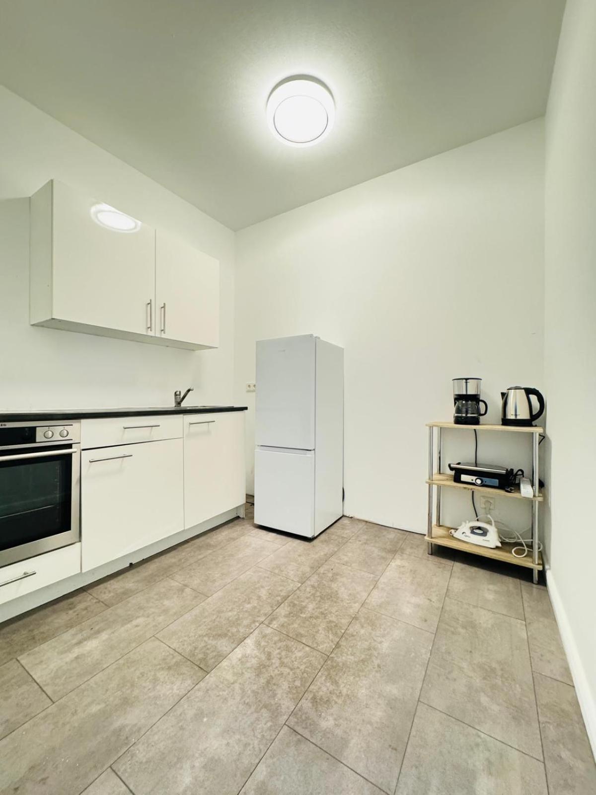 Comfy 4BR Apt- Nearby Schönbrunn