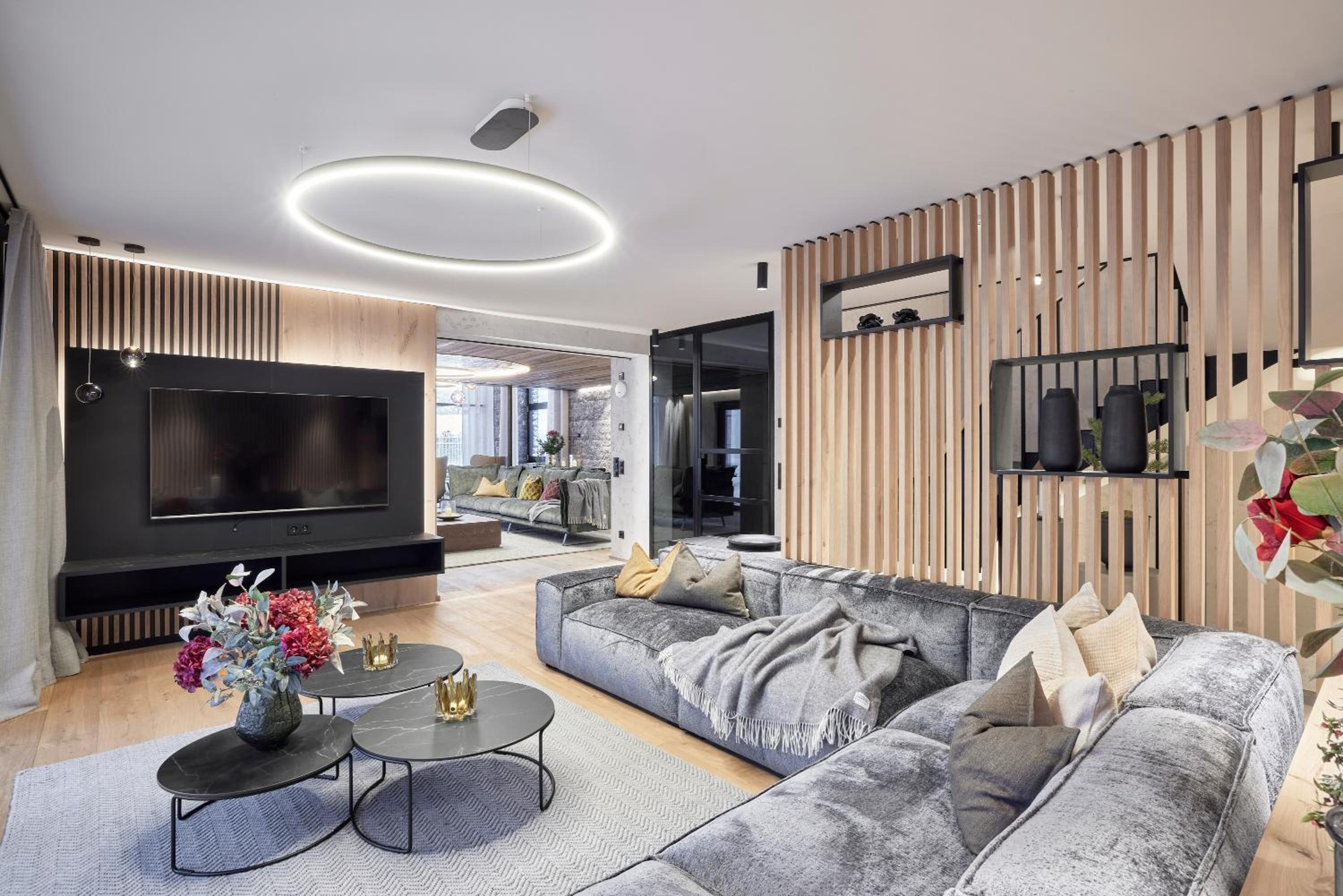 Chalet White Pearl by MYALPS