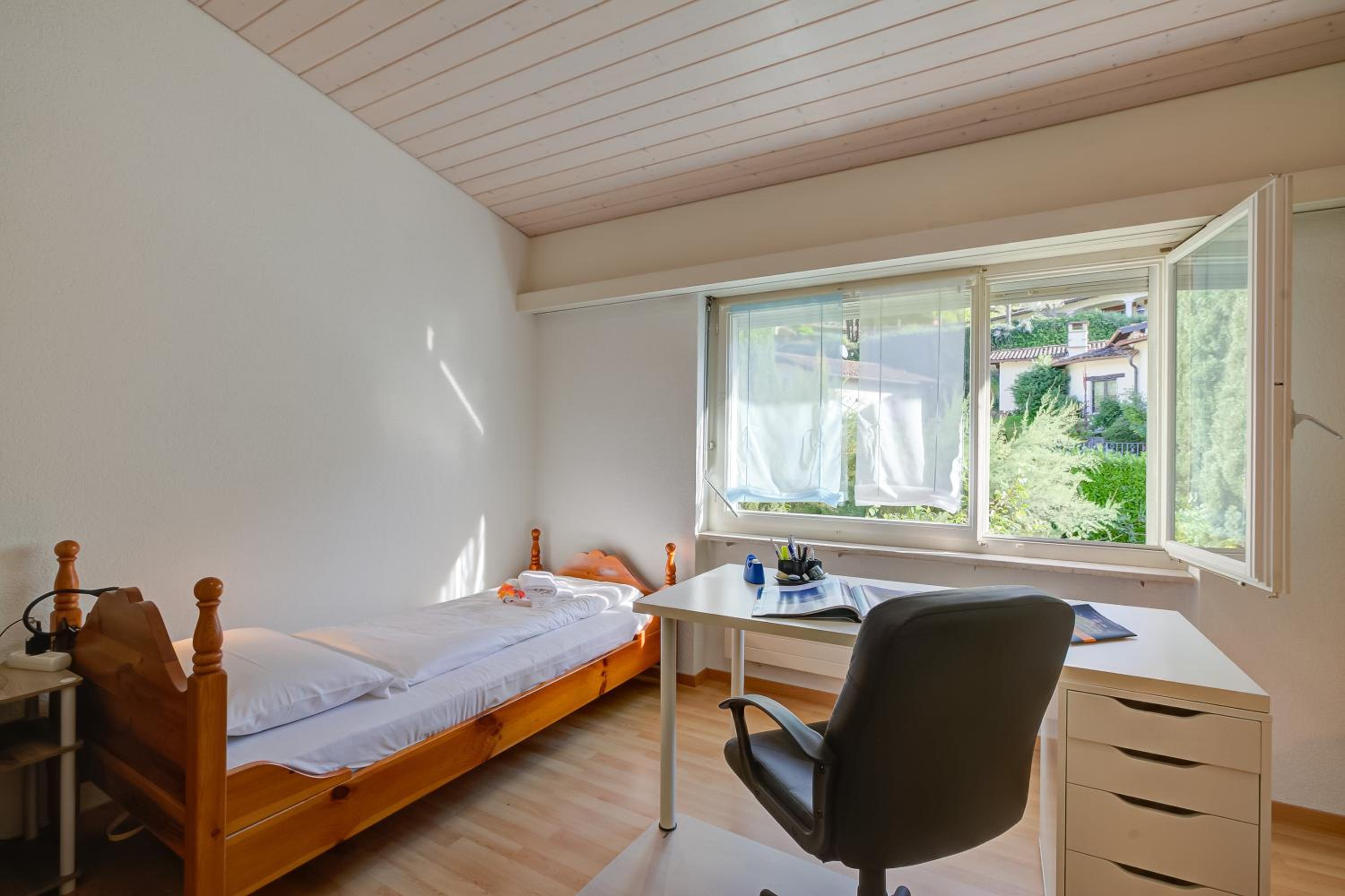 Miralago Lakeview Morcote With Pool - Happy Rentals
