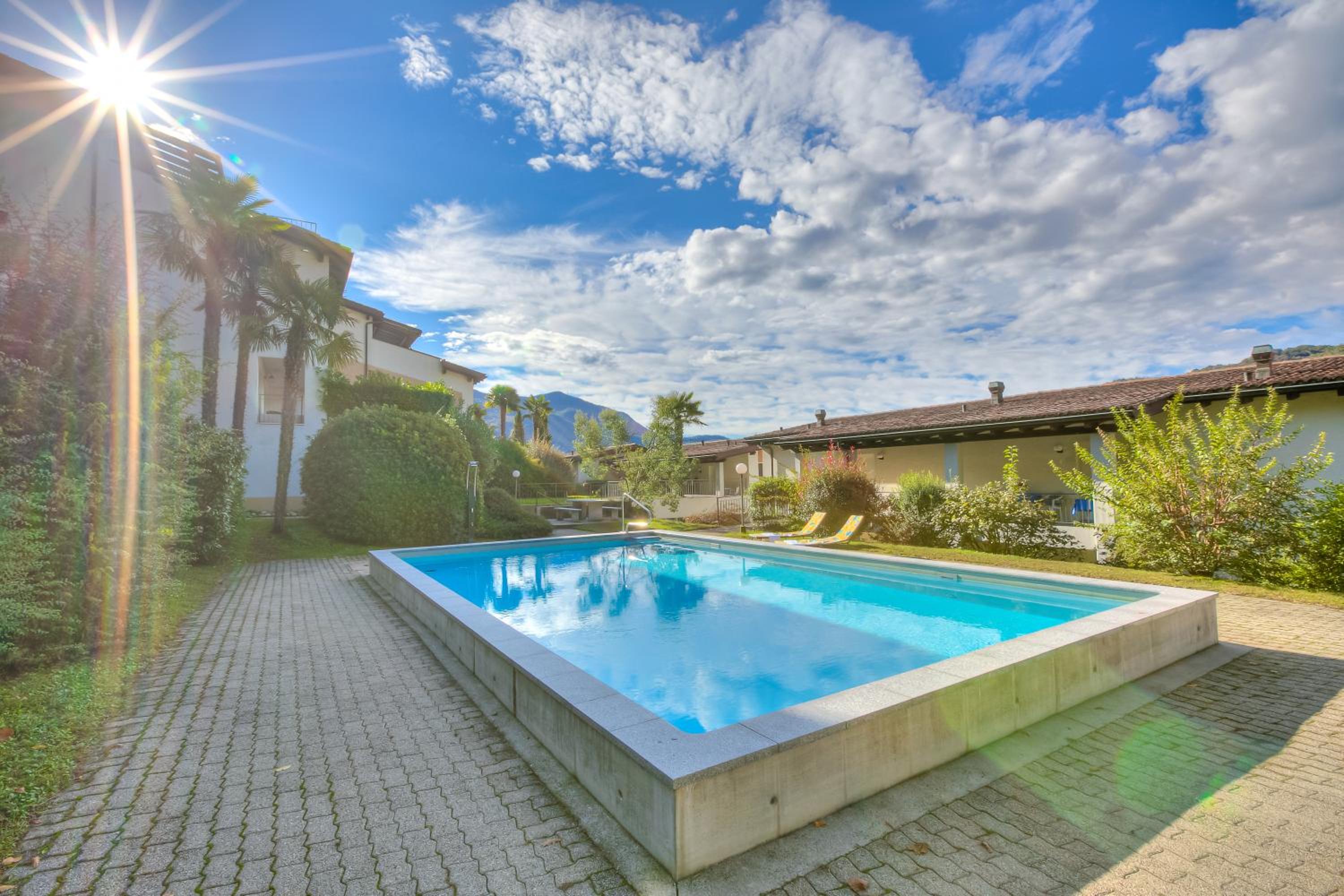 Miralago Lakeview Morcote With Pool - Happy Rentals