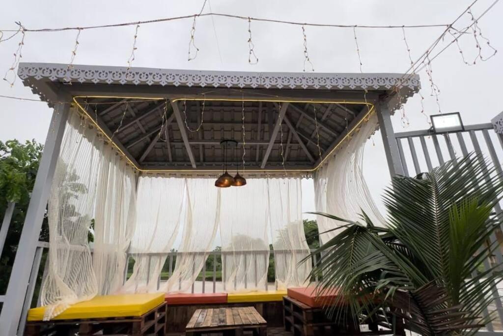 Stay Leisurely The Wavesong 4BHK, Alibaug view 3