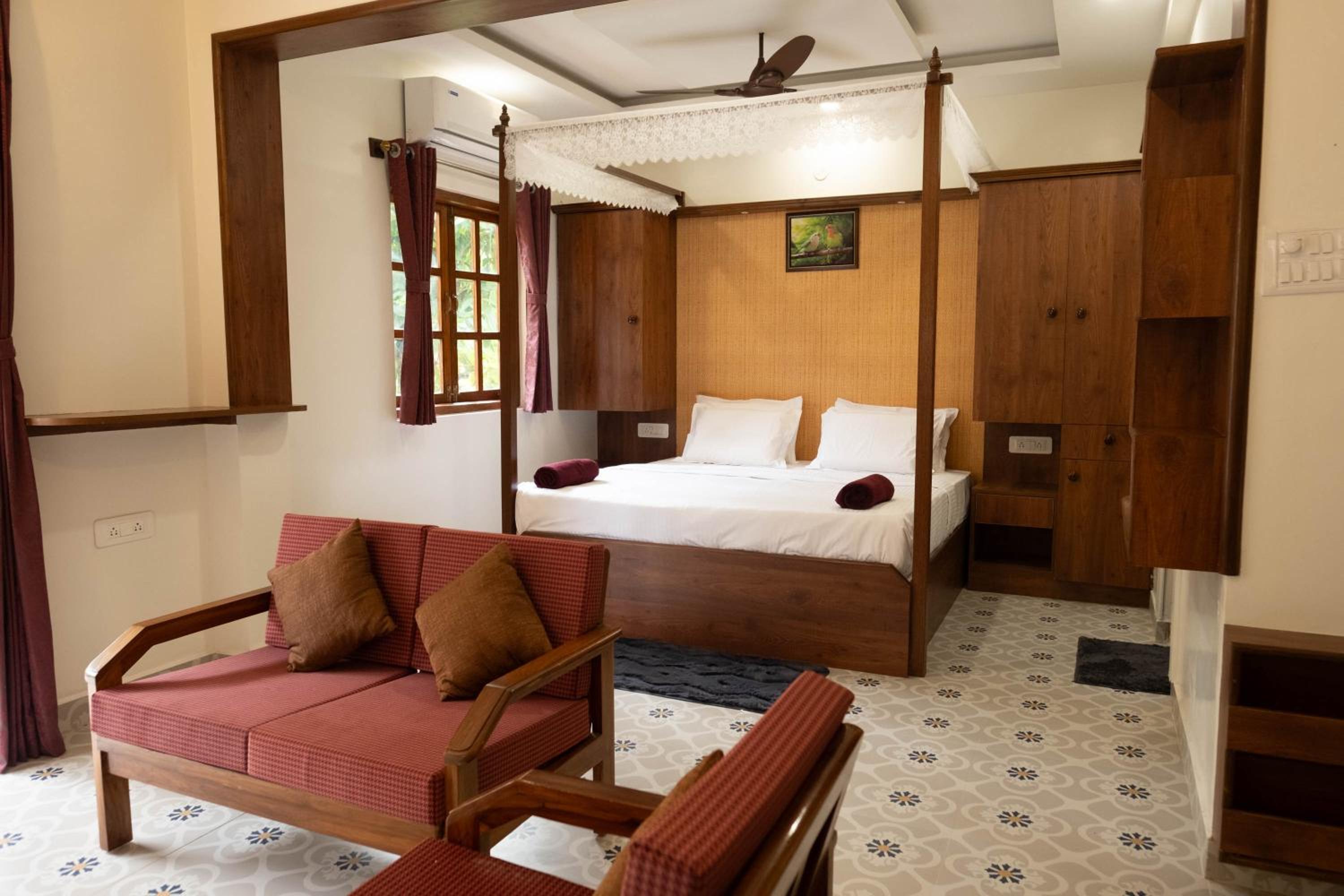 Vistar Holidays
