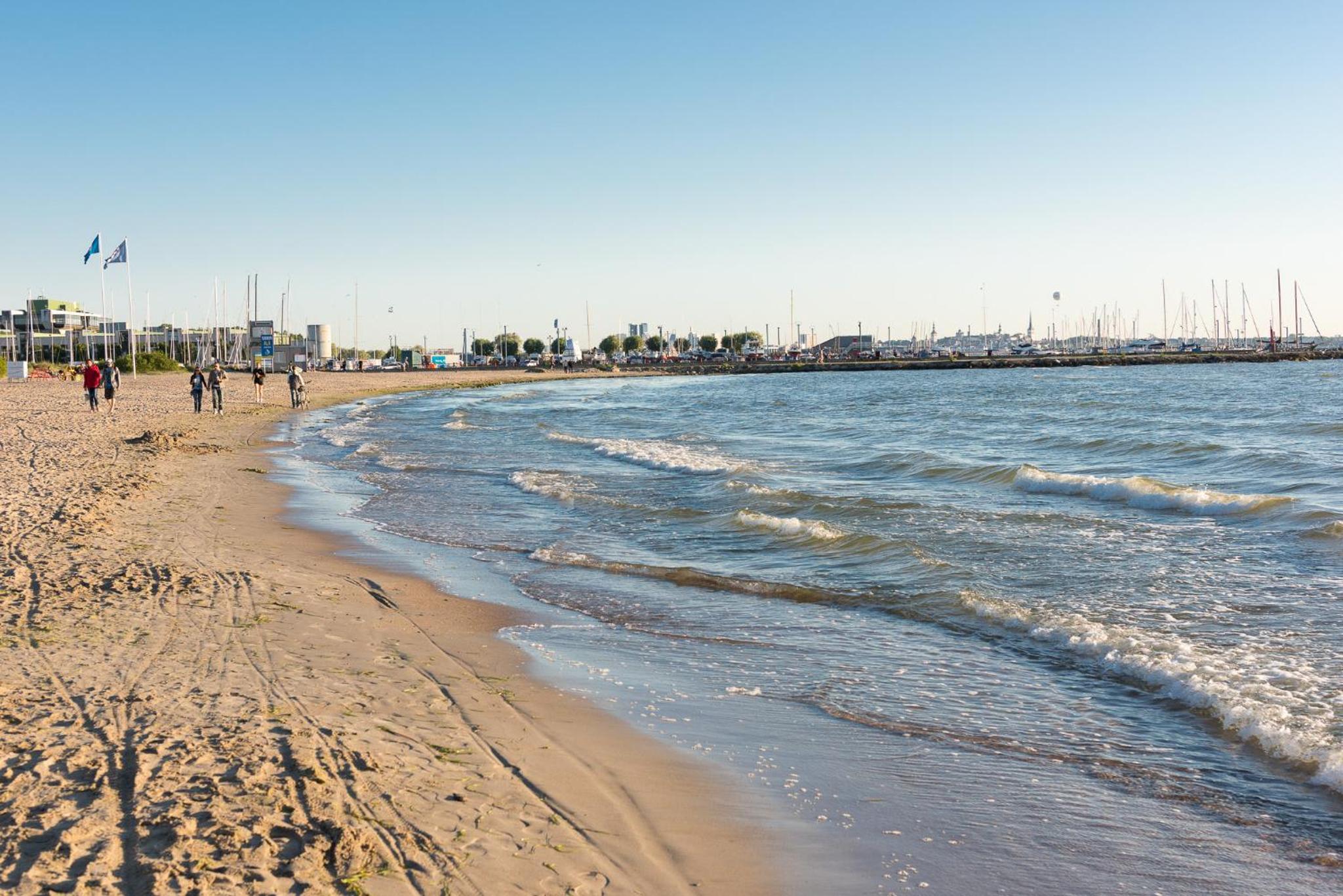 Pirita Beach Studio with Parking
