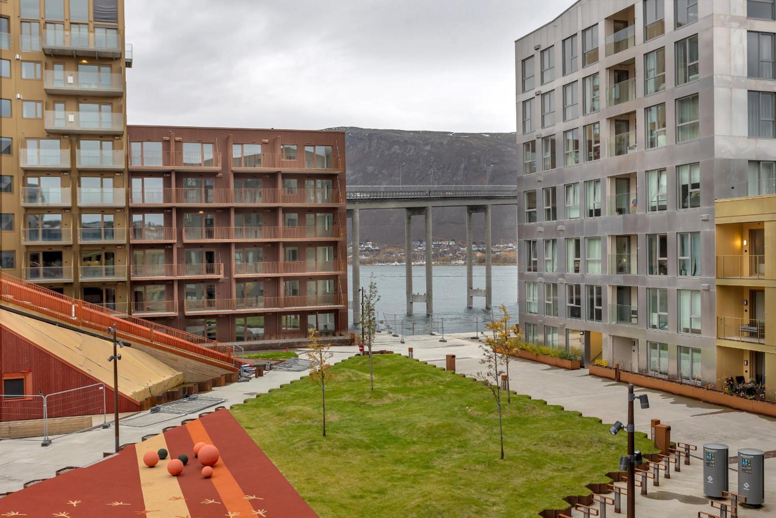 Northstay - The Northview Retreat, Free Parking, Amazing Ocean Views