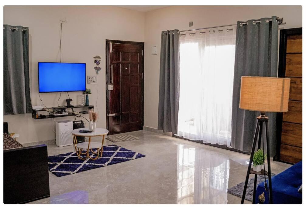 Viro Villa