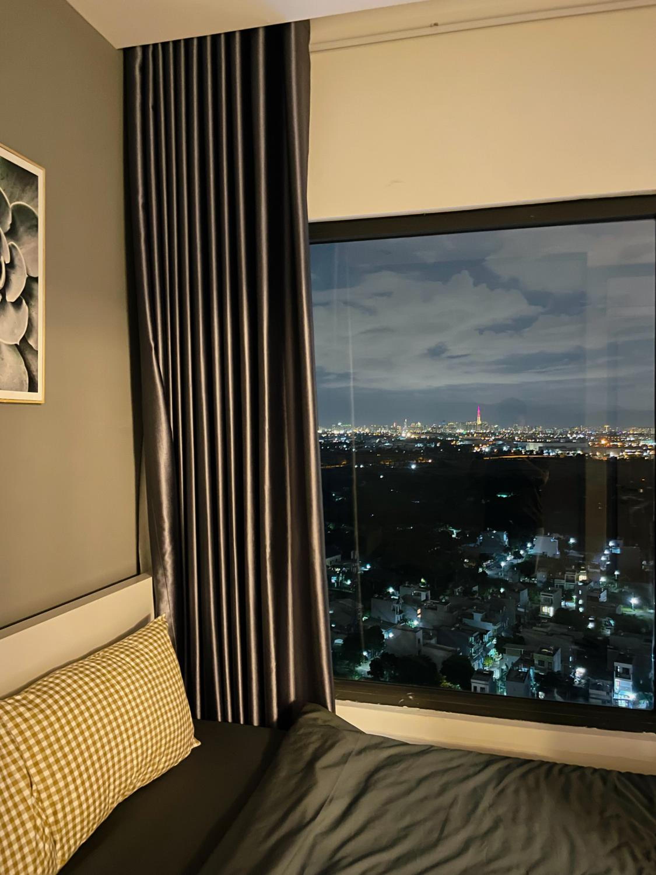 2BR 69m2 Beautiful view at Vinhomes Grand Park