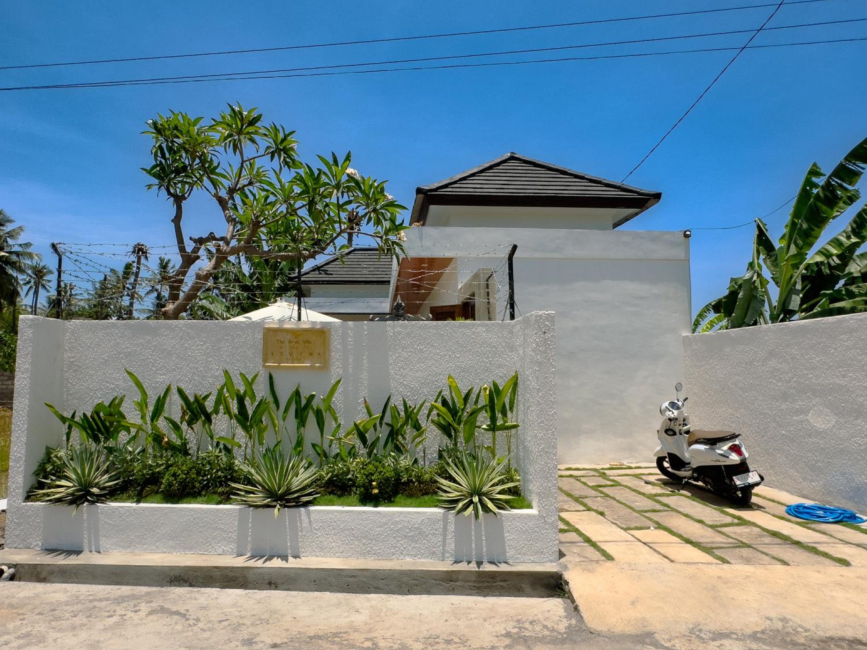 The Arya Villa Lovina view 3