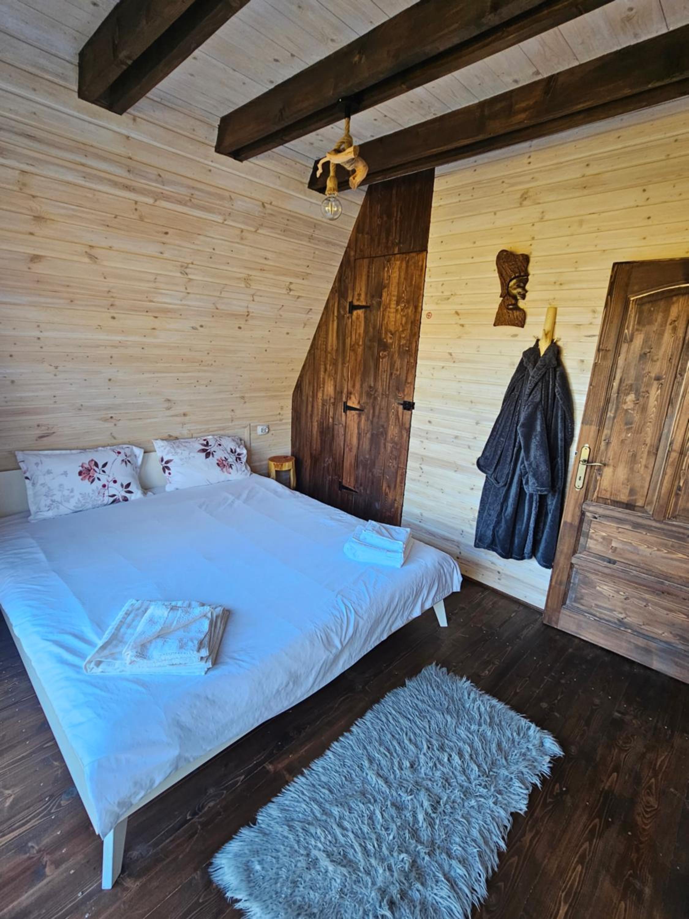 La Cabana lui Matei