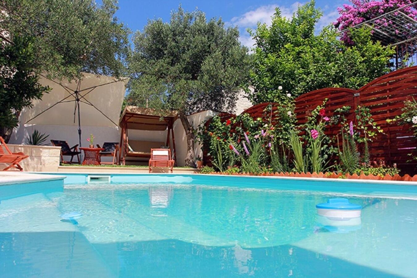 House Silvia view 3