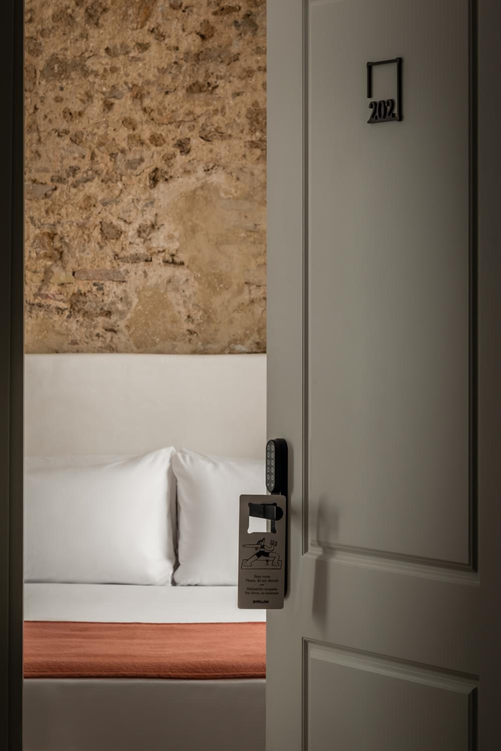 BYPILLOW Casa Gades