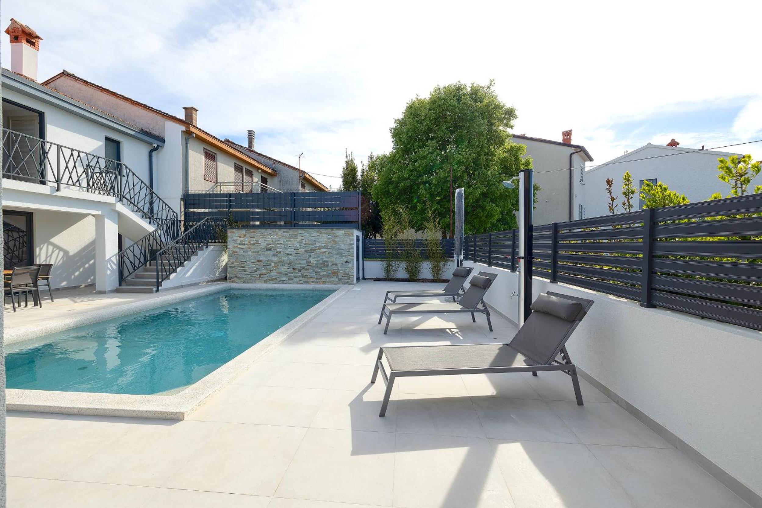 Villa Meri near Pula for 6 people with heated pool & only 500 m from beach view 5