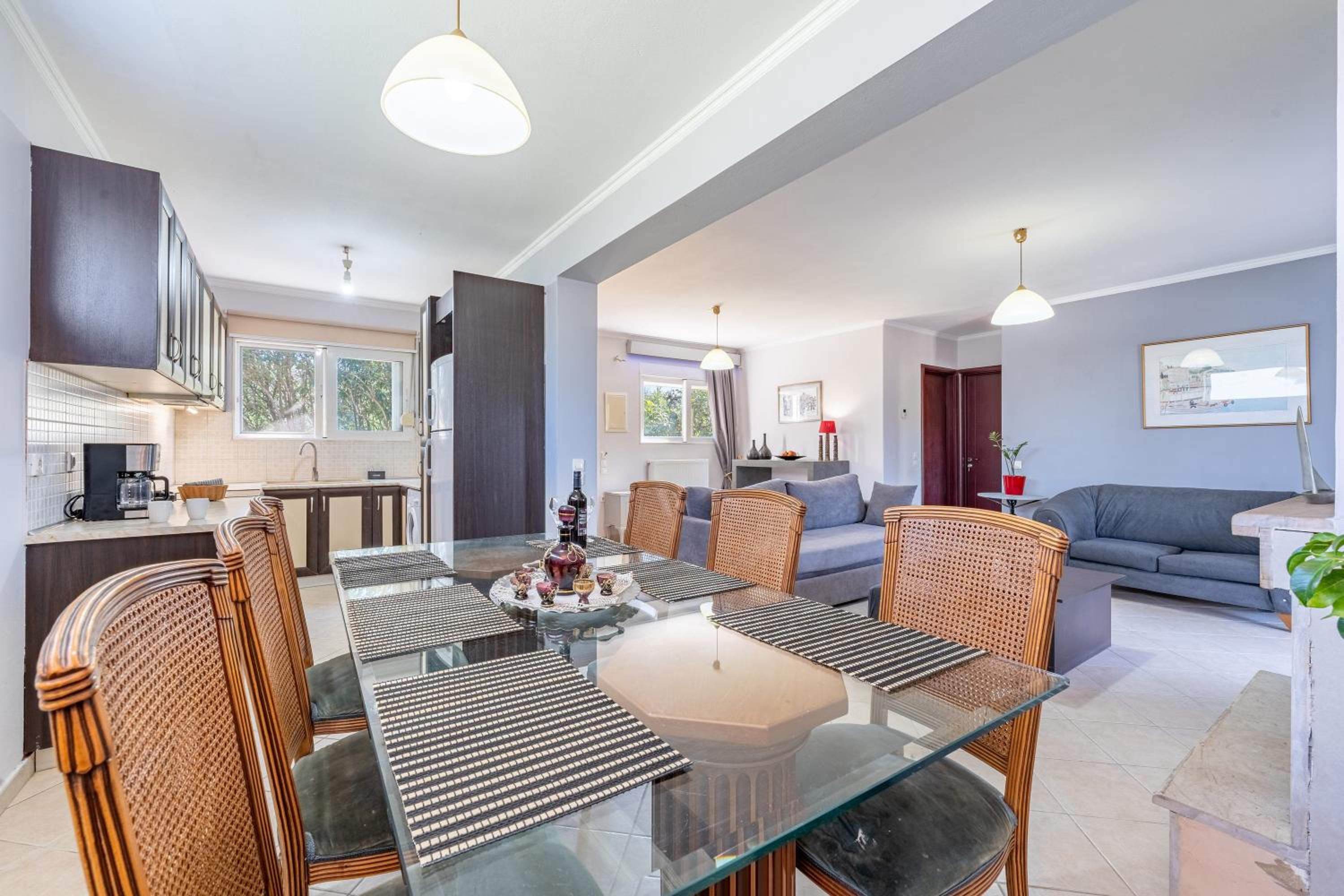 Starry Sky Luxury Apartment 4 view 5