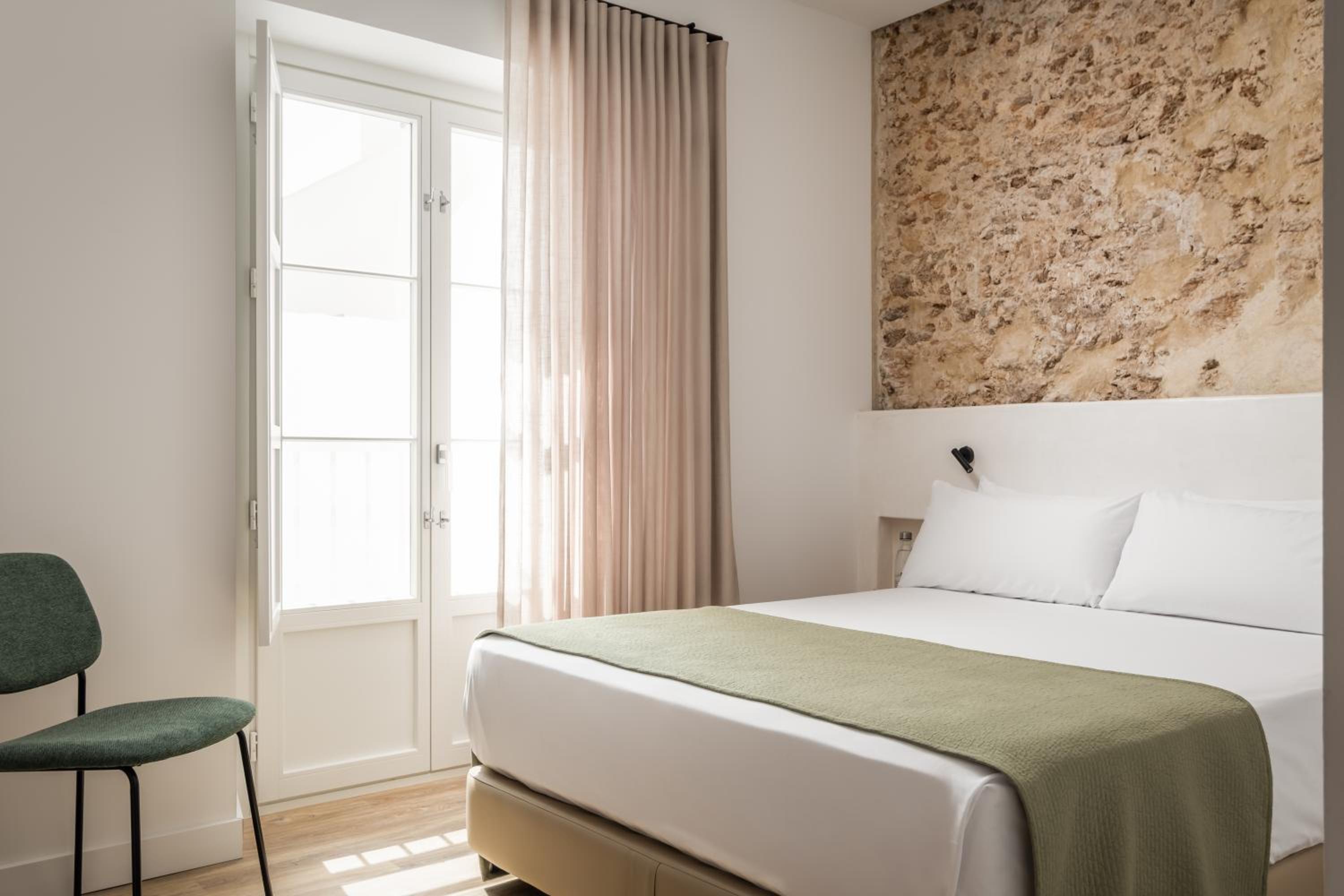 BYPILLOW Casa Gades