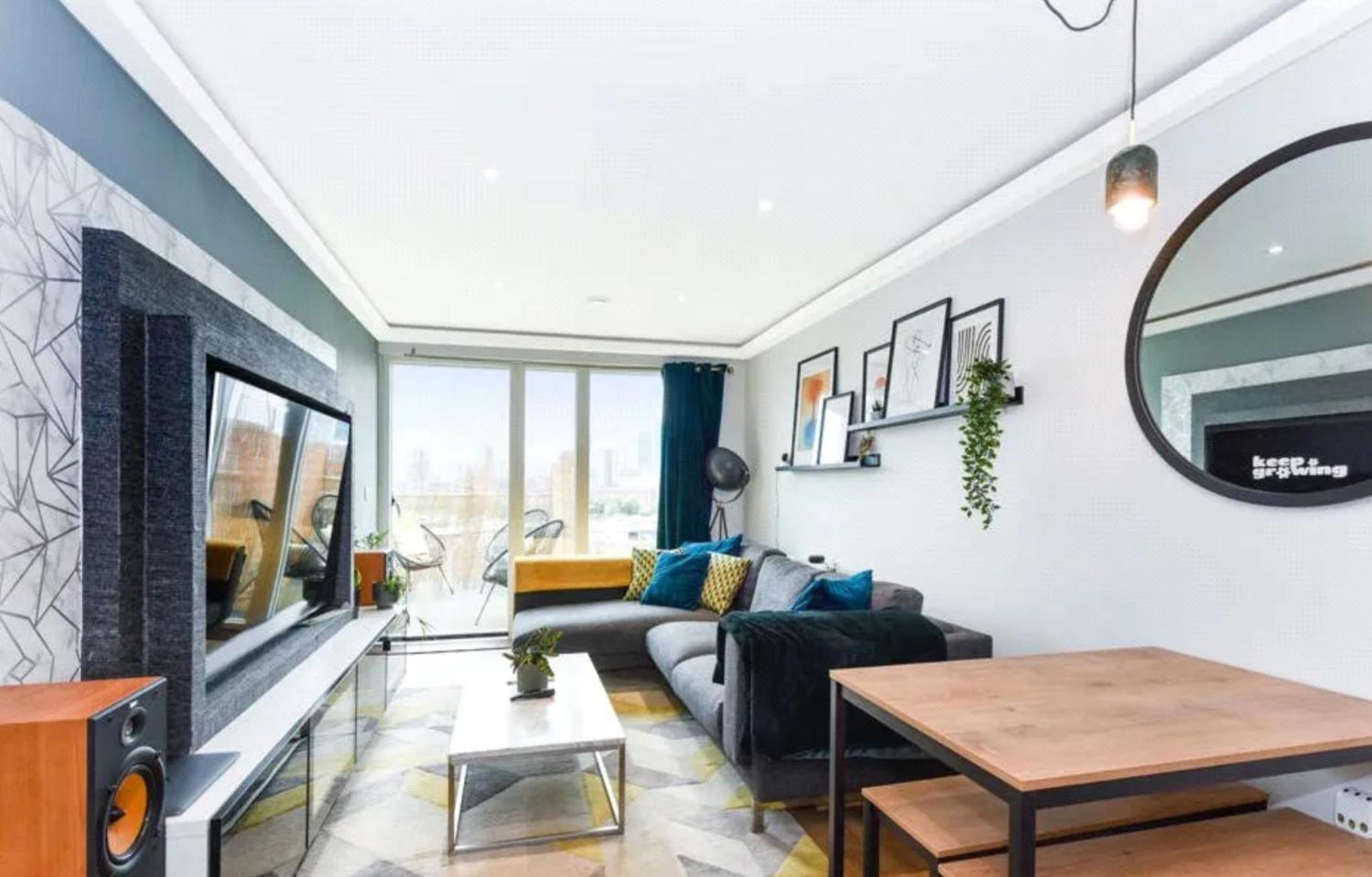 LondonAprt 1Bed Balcony Gym Tv Wifi