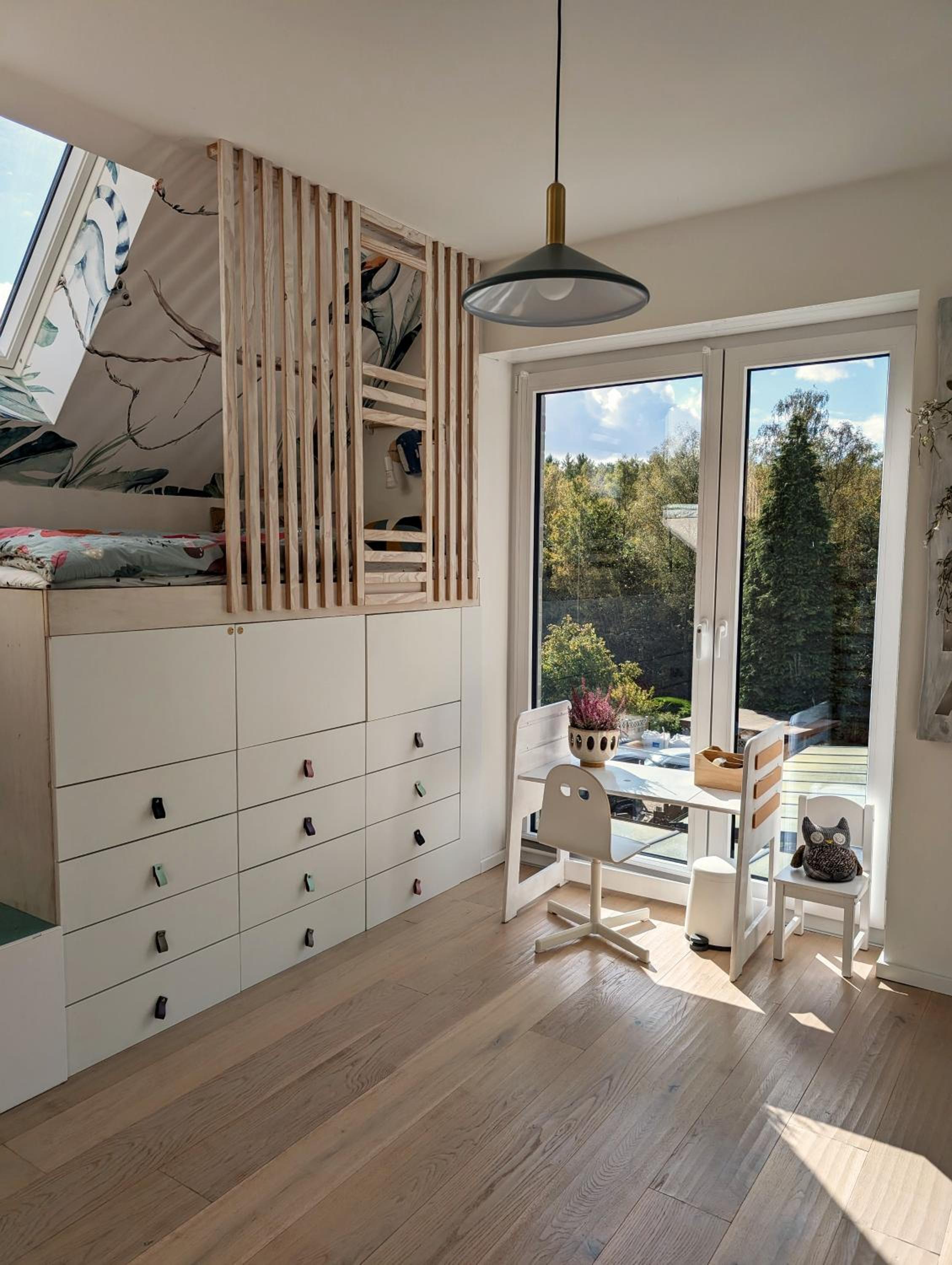 Architektenhaus mit Spielplatz, Sauna & Pool am Wald nahe Hamburg