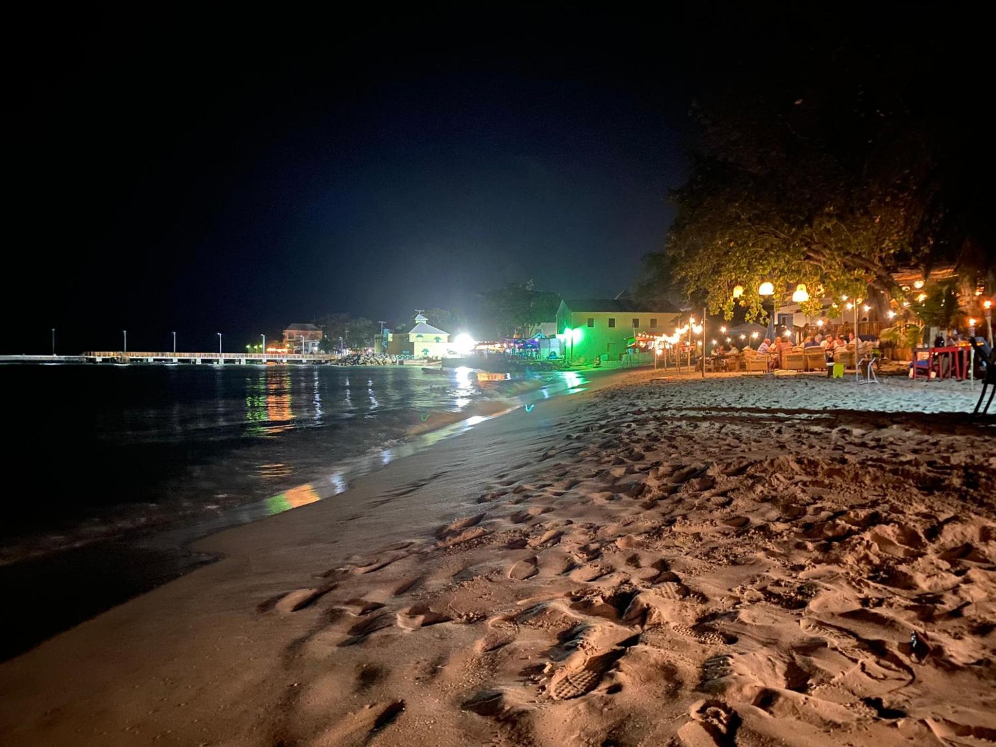 Mullins Beach Houses