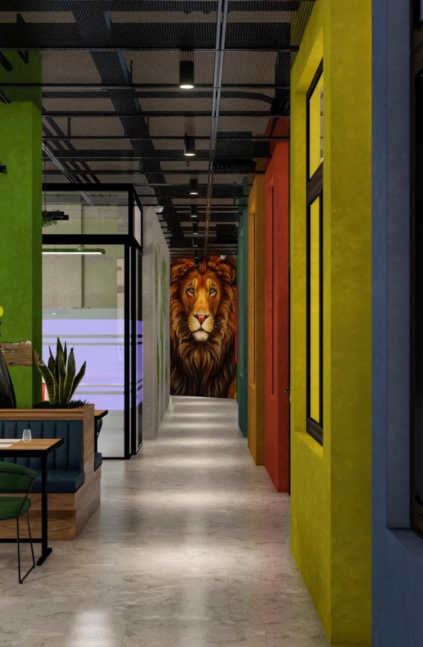 Mega Hostel
