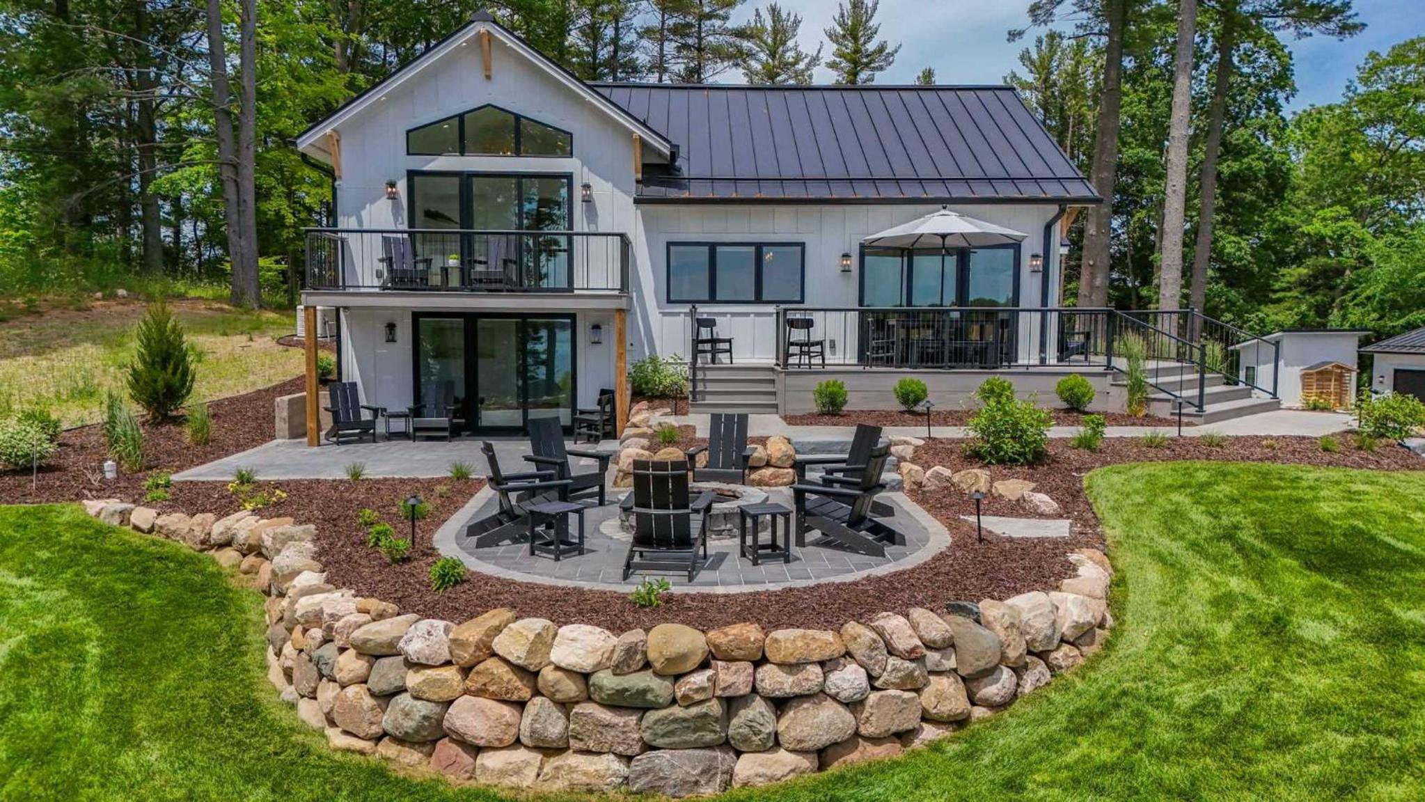 Cottage five on the lake view 2