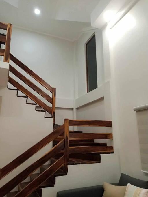 The Loft House Elyu