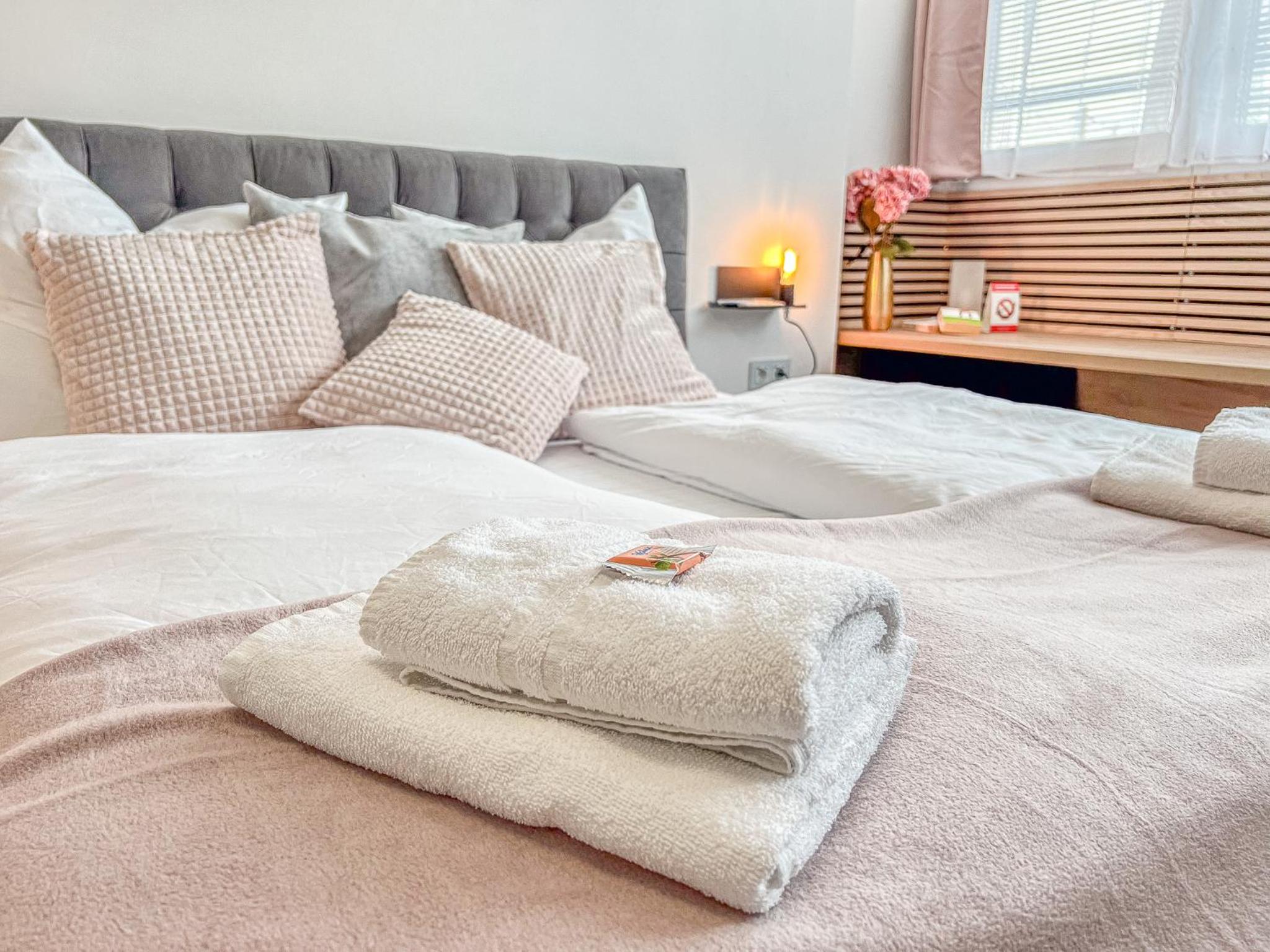 Elegant & Air condition 5BR - By The Danube River