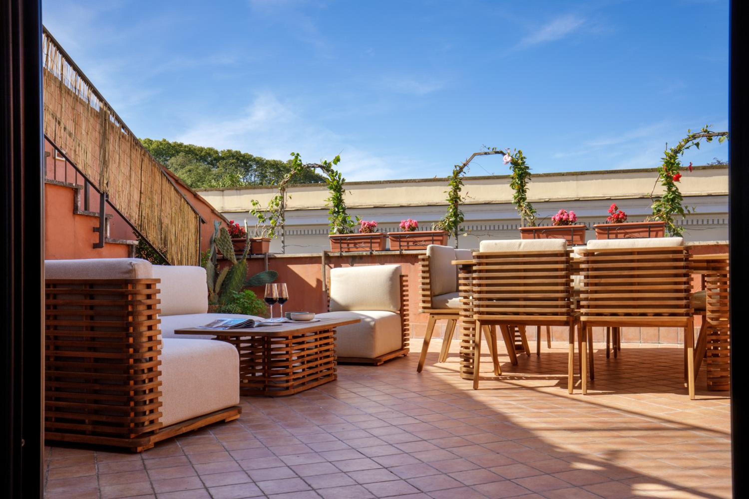 Tiberim Lux Penthouse- City View