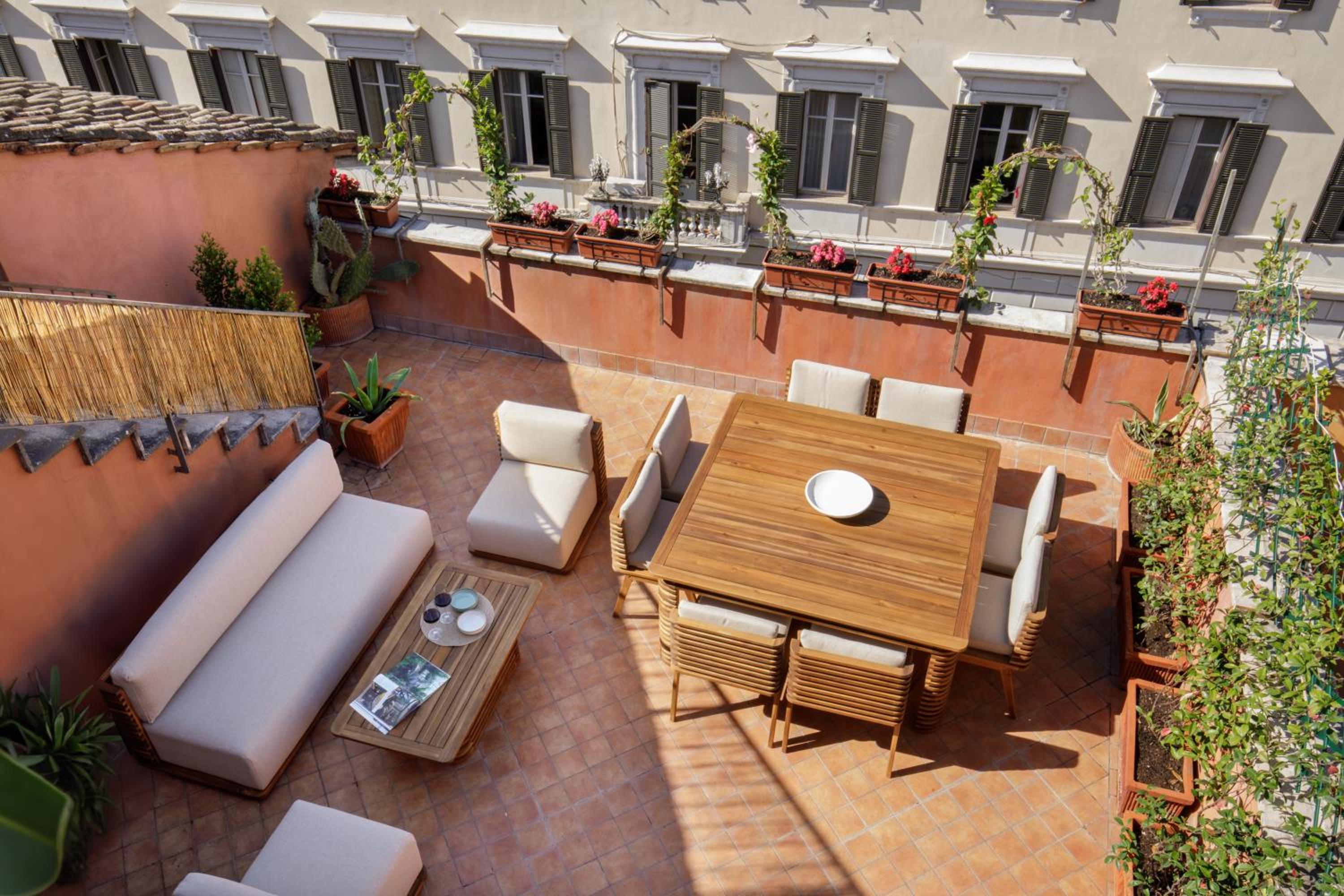 Tiberim Lux Penthouse- City View