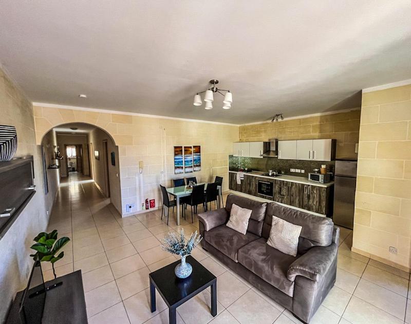 Iz-Ziffa Penthouse - Hosted by Encanto Gozo view 5