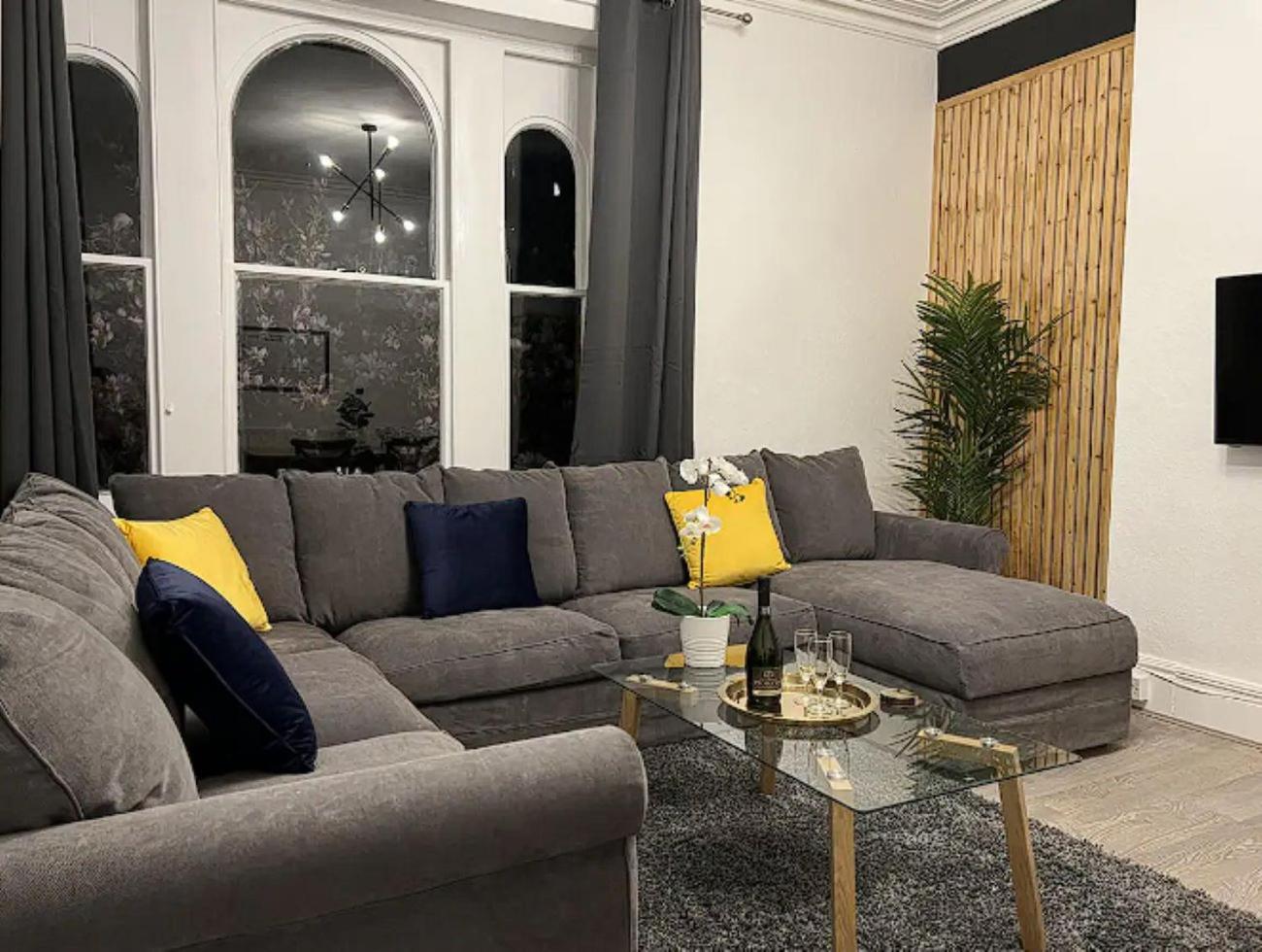 Cosy Osborne with Free Parking by Prescott Apartments