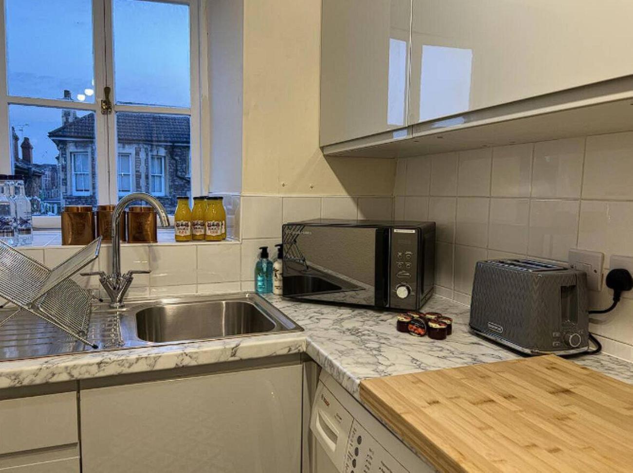 Cosy Osborne with Free Parking by Prescott Apartments