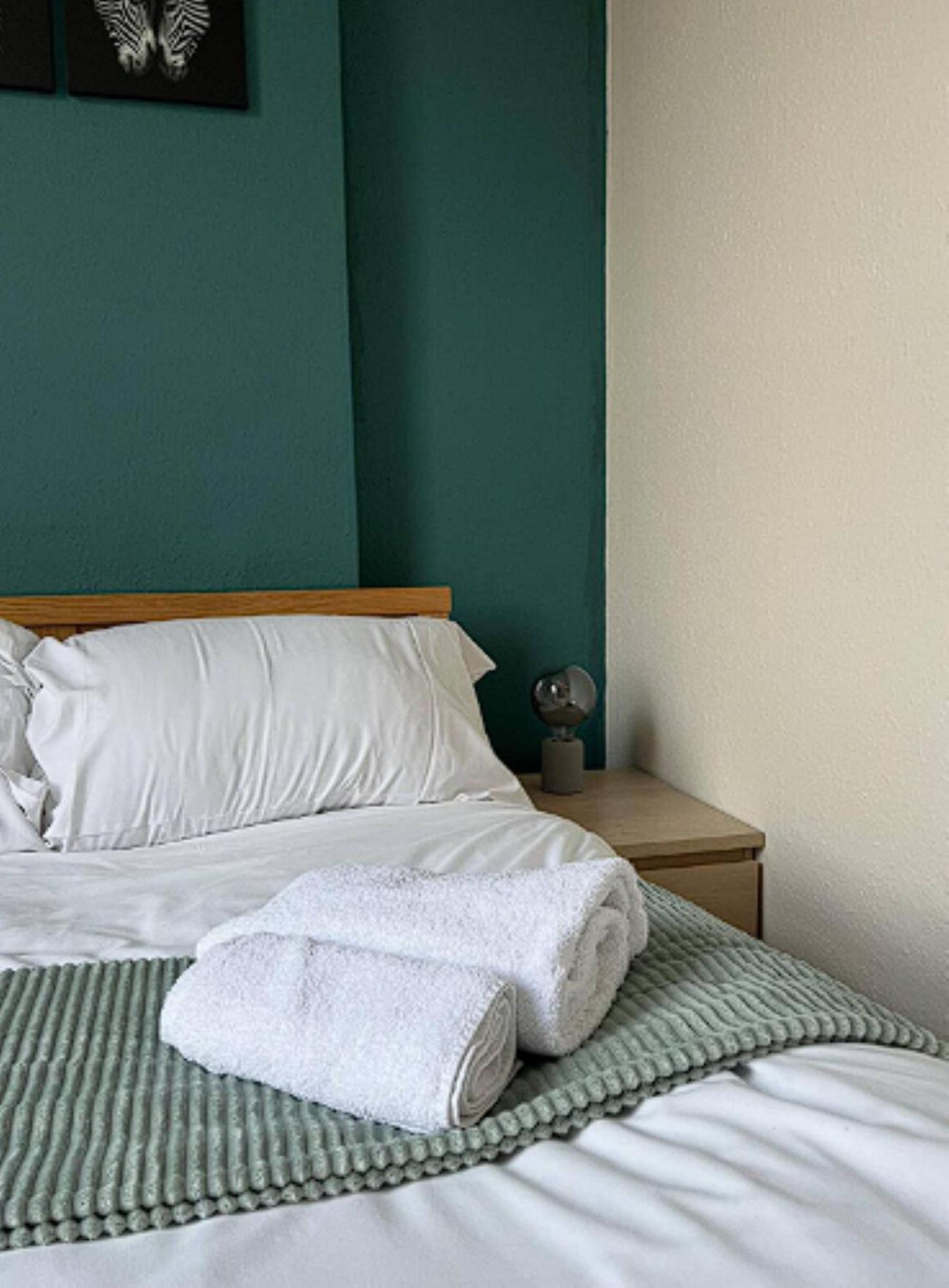 Cosy Osborne with Free Parking by Prescott Apartments