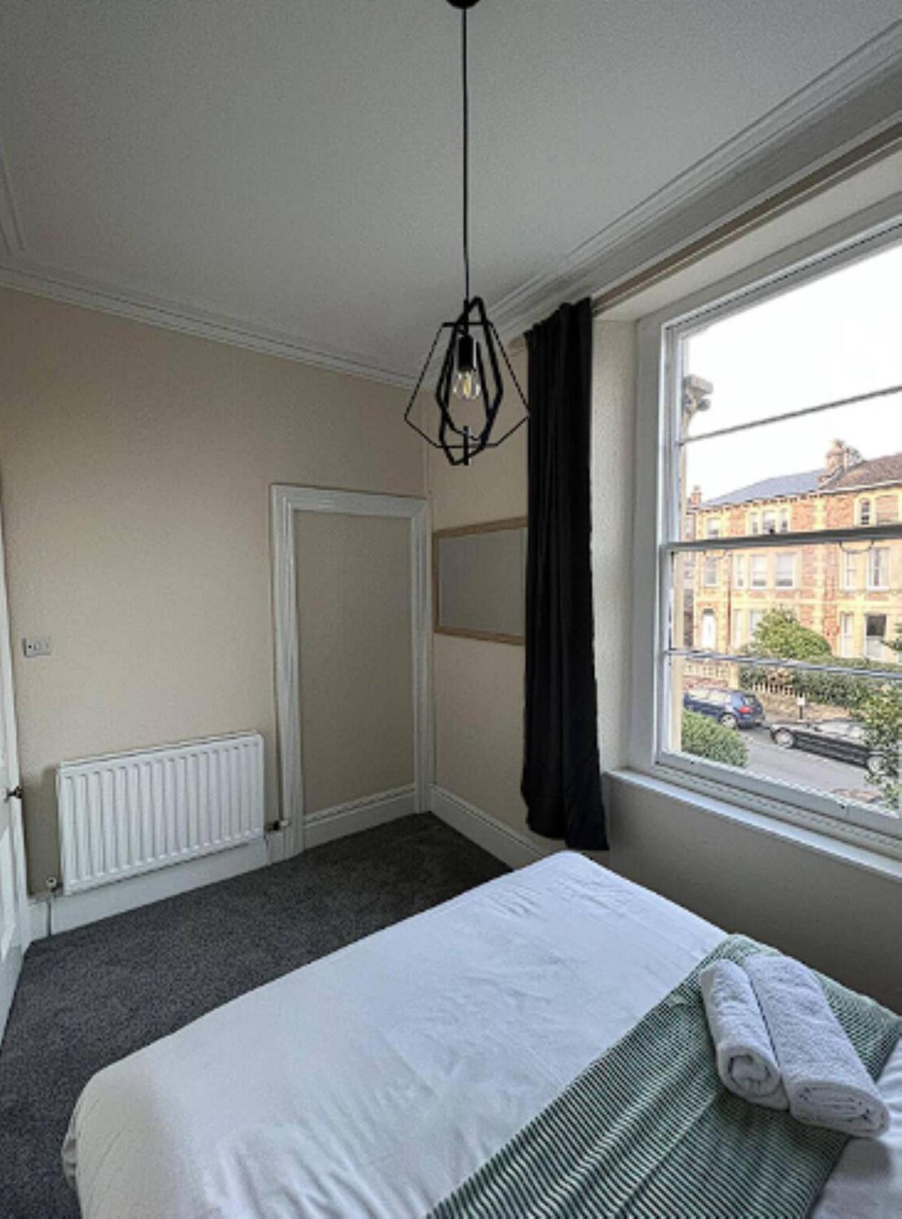 Cosy Osborne with Free Parking by Prescott Apartments